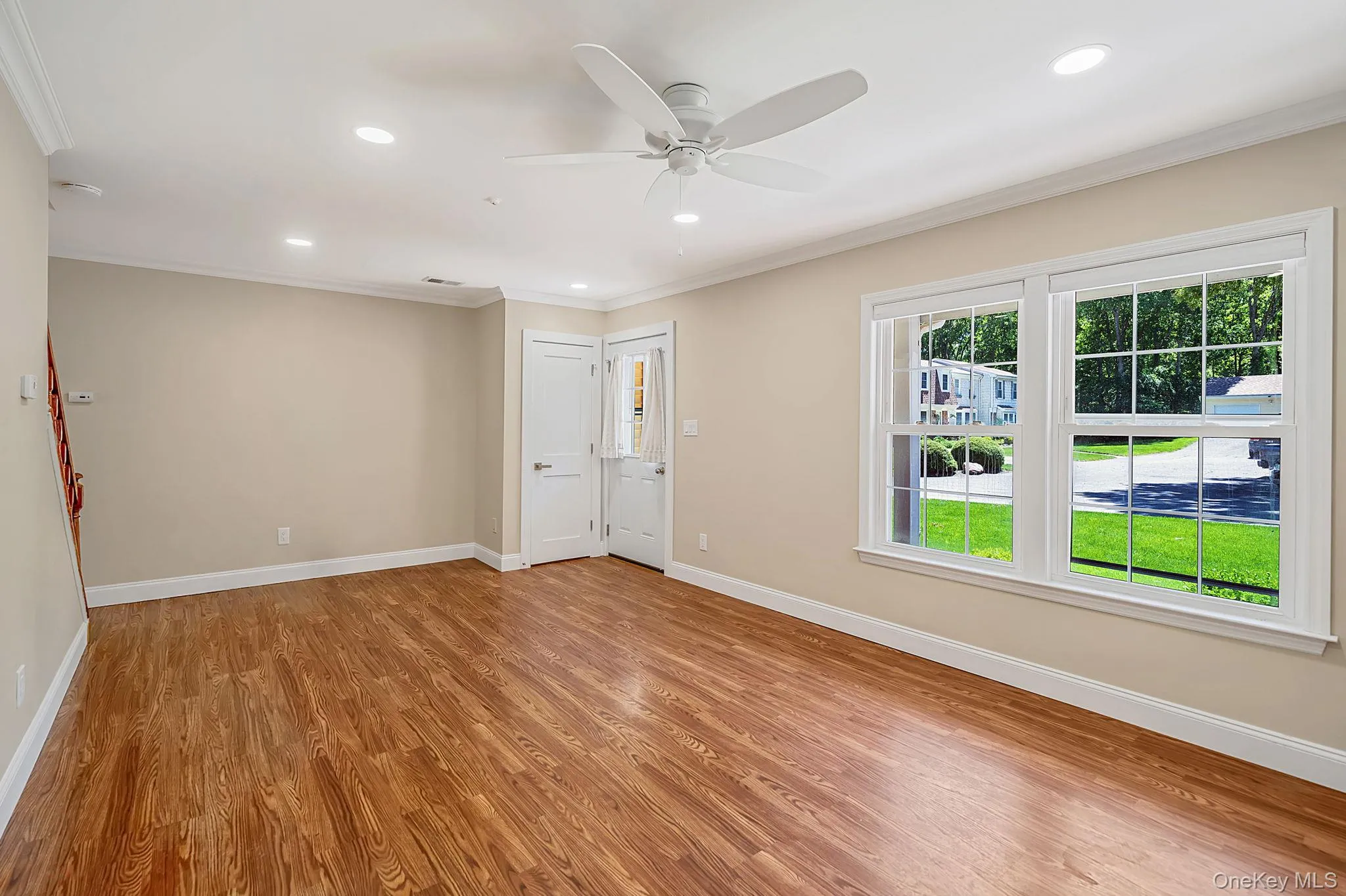 17 Bartlett, Brookhaven, NY, 3 Bedrooms Bedrooms, 6 Rooms Rooms,1 BathroomBathrooms,Residential Lease,For Rent,Bartlett,0,1008321 17 Bartlett, Brookhaven, NY, 3 Bedrooms Bedrooms, 6 Rooms Rooms,1 BathroomBathrooms,Residential Lease,For Rent,Bartlett,0,1008321