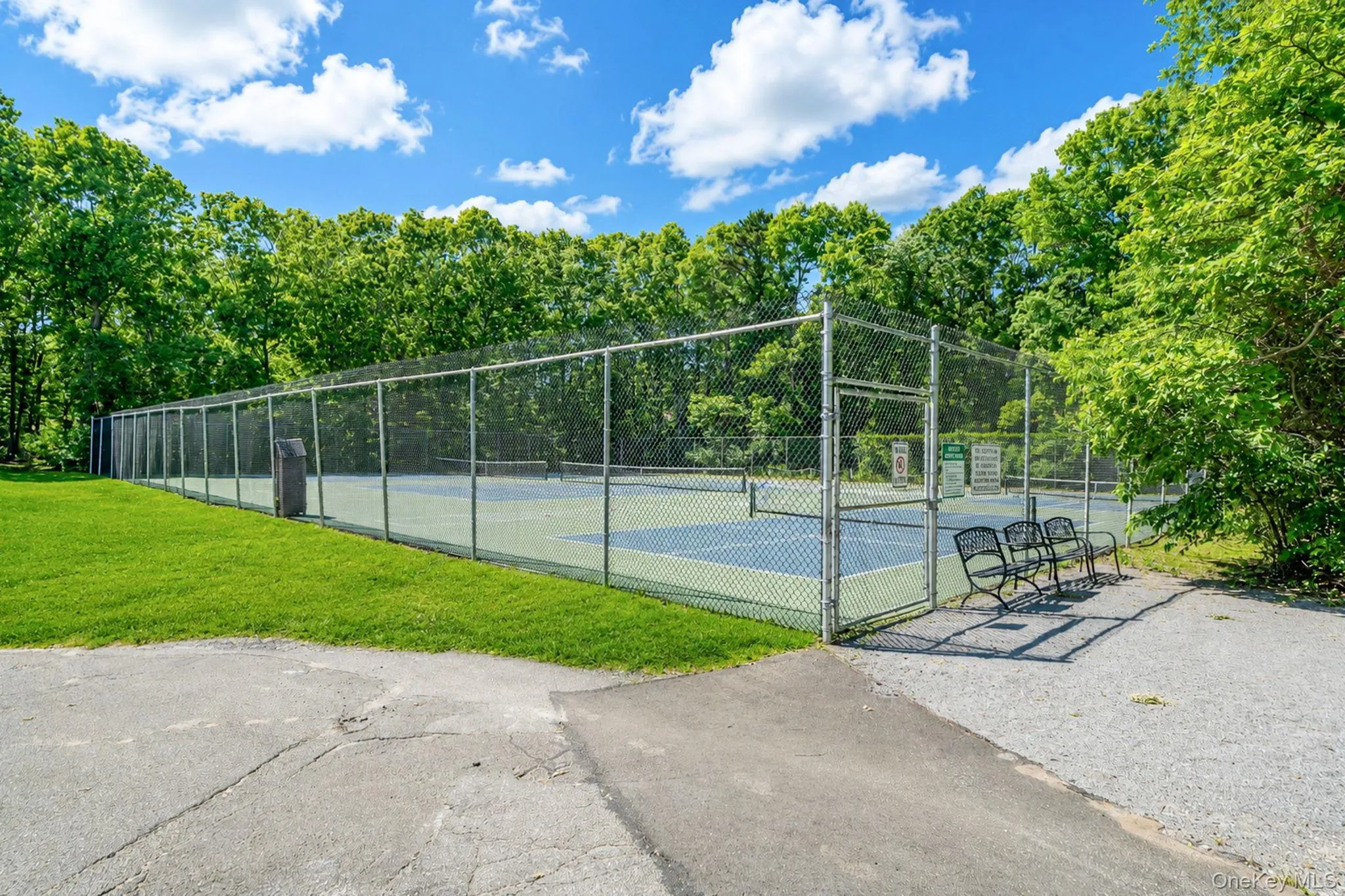 17 Bartlett, Brookhaven, NY, 3 Bedrooms Bedrooms, 6 Rooms Rooms,1 BathroomBathrooms,Residential Lease,For Rent,Bartlett,0,1008321 17 Bartlett, Brookhaven, NY, 3 Bedrooms Bedrooms, 6 Rooms Rooms,1 BathroomBathrooms,Residential Lease,For Rent,Bartlett,0,1008321