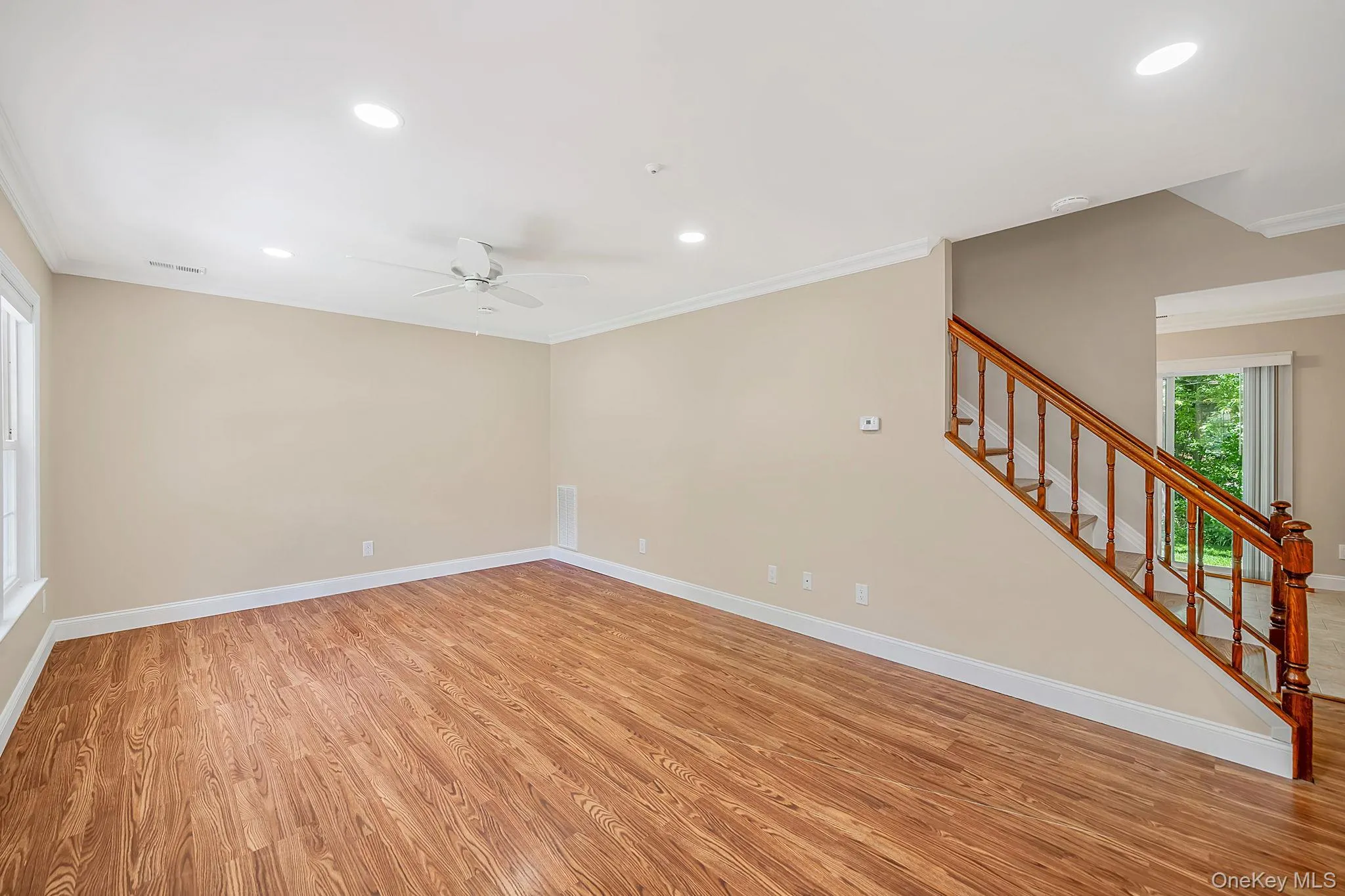 17 Bartlett, Brookhaven, NY, 3 Bedrooms Bedrooms, 6 Rooms Rooms,1 BathroomBathrooms,Residential Lease,For Rent,Bartlett,0,1008321 17 Bartlett, Brookhaven, NY, 3 Bedrooms Bedrooms, 6 Rooms Rooms,1 BathroomBathrooms,Residential Lease,For Rent,Bartlett,0,1008321