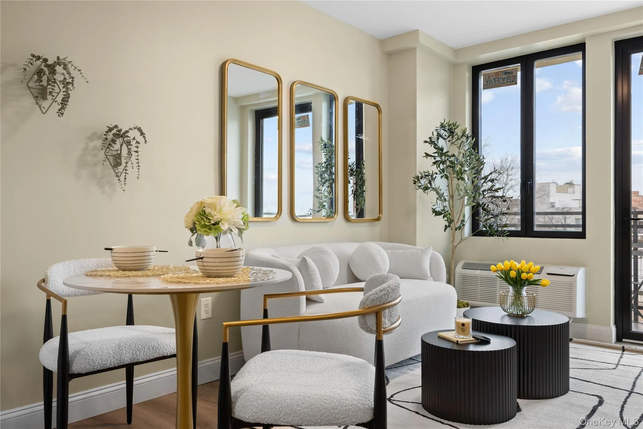 163-07 72nd Ave, New York, NY, 1 Bedroom Bedrooms, 4 Rooms Rooms,1 BathroomBathrooms,Residential,For Rent,72nd Ave,0,1008325 163-07 72nd Ave, New York, NY, 1 Bedroom Bedrooms, 4 Rooms Rooms,1 BathroomBathrooms,Residential,For Rent,72nd Ave,0,1008325