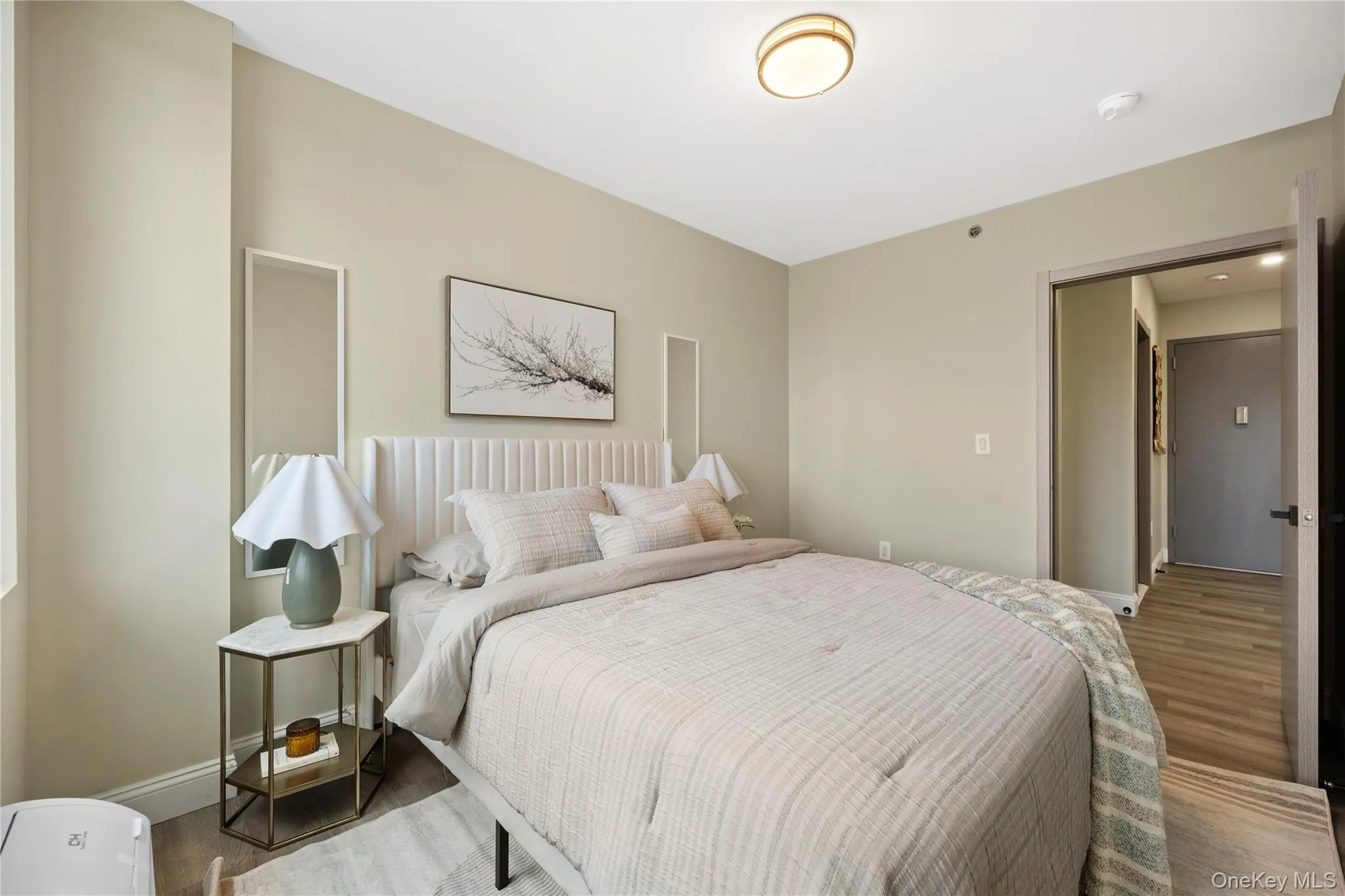 163-07 72nd Ave, New York, NY, 1 Bedroom Bedrooms, 4 Rooms Rooms,1 BathroomBathrooms,Residential,For Rent,72nd Ave,0,1008325 163-07 72nd Ave, New York, NY, 1 Bedroom Bedrooms, 4 Rooms Rooms,1 BathroomBathrooms,Residential,For Rent,72nd Ave,0,1008325