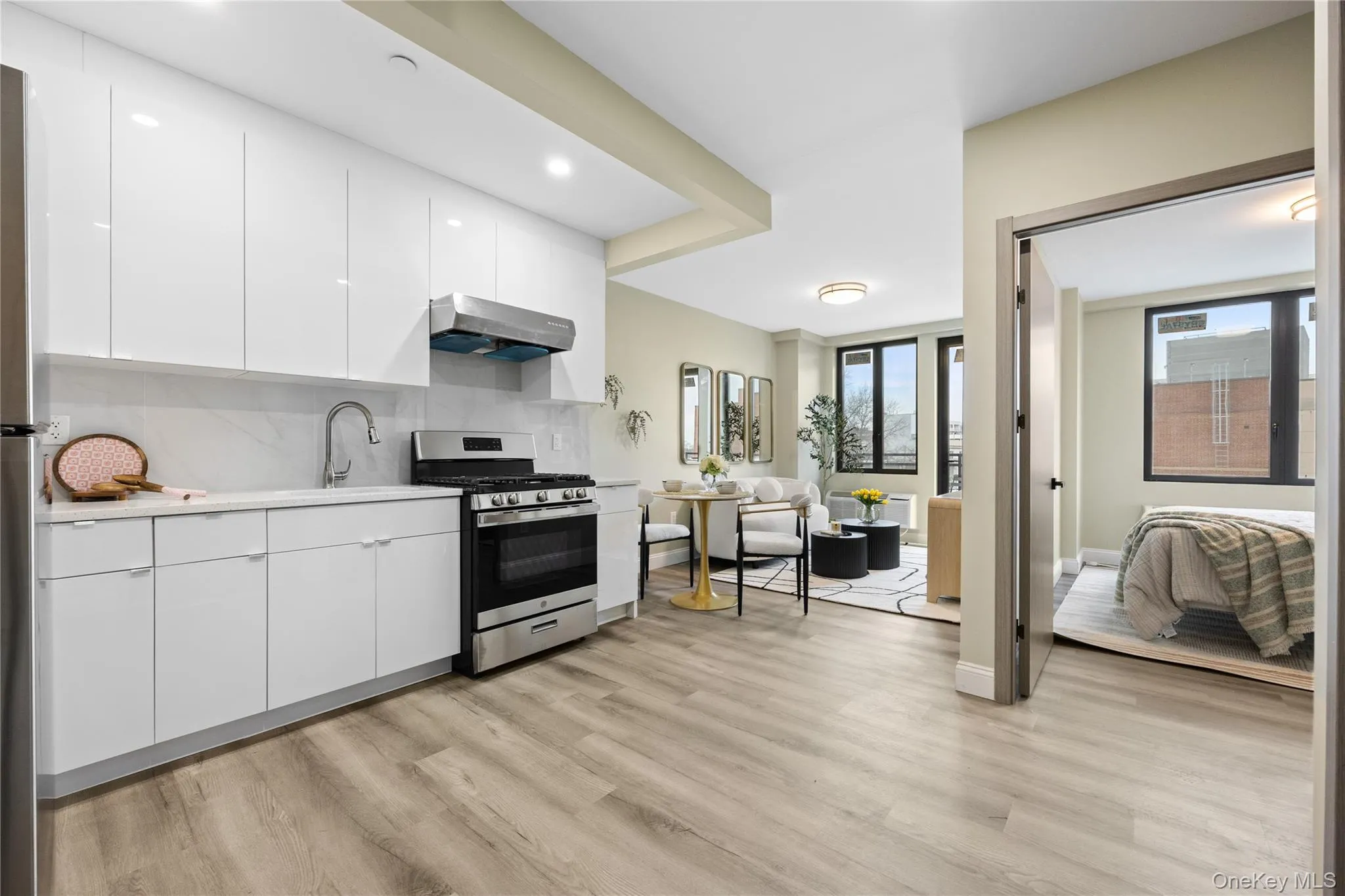 163-07 72nd Ave, New York, NY, 1 Bedroom Bedrooms, 4 Rooms Rooms,1 BathroomBathrooms,Residential,For Rent,72nd Ave,0,1008325 163-07 72nd Ave, New York, NY, 1 Bedroom Bedrooms, 4 Rooms Rooms,1 BathroomBathrooms,Residential,For Rent,72nd Ave,0,1008325