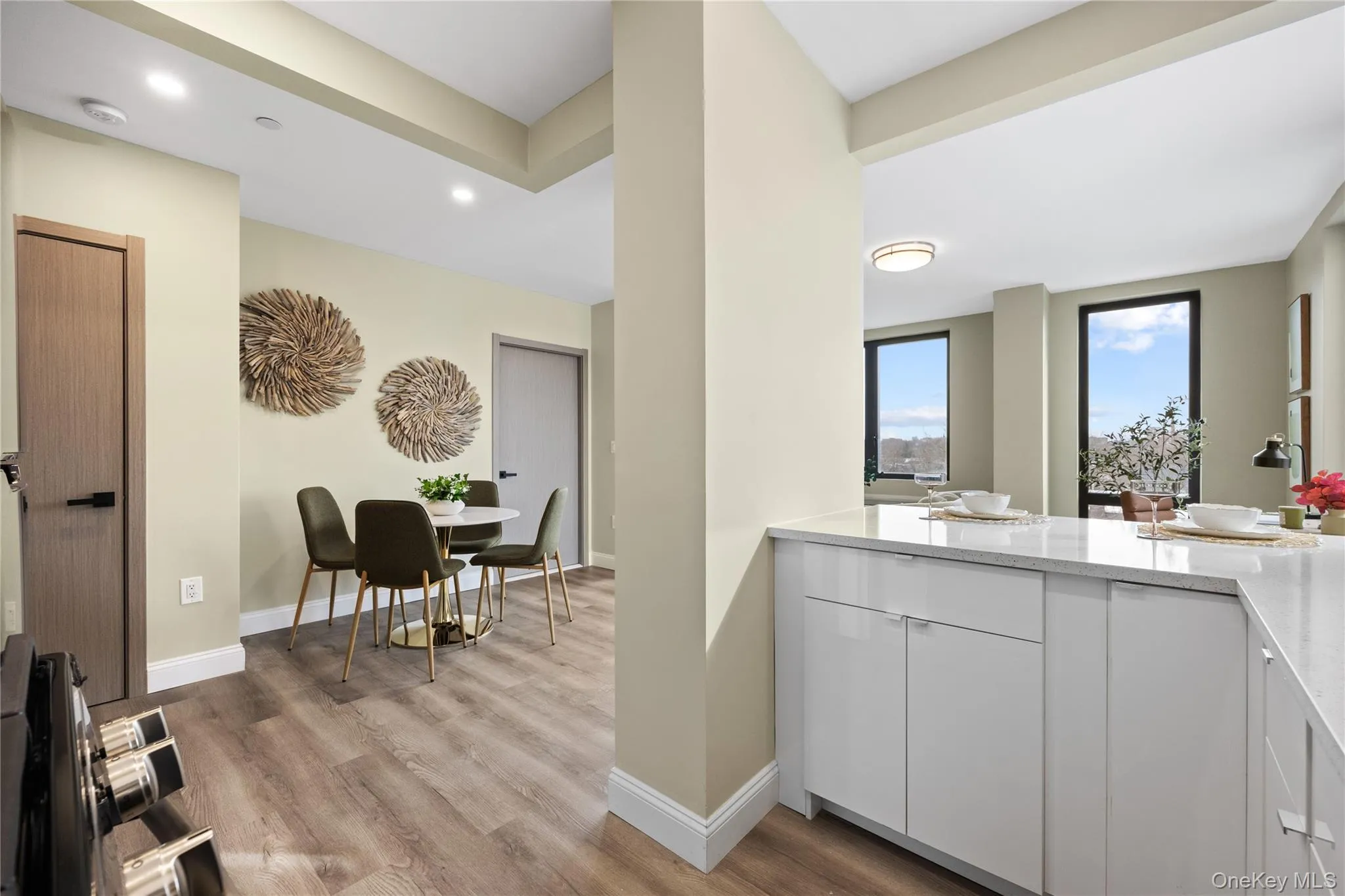 163-07 72nd Avenue, New York, NY, 1 Bedroom Bedrooms, 4 Rooms Rooms,1 BathroomBathrooms,Residential,For Rent,72nd,0,1008329 163-07 72nd Avenue, New York, NY, 1 Bedroom Bedrooms, 4 Rooms Rooms,1 BathroomBathrooms,Residential,For Rent,72nd,0,1008329