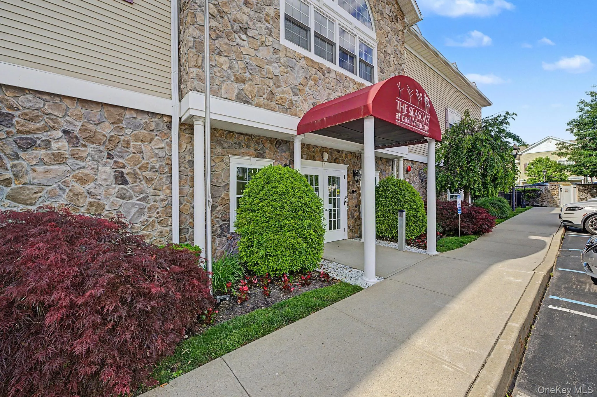 115 Spring Drive, Hempstead, NY, 2 Bedrooms Bedrooms, 5 Rooms Rooms,2 BathroomsBathrooms,Residential,For Rent,Spring,0,1008332 115 Spring Drive, Hempstead, NY, 2 Bedrooms Bedrooms, 5 Rooms Rooms,2 BathroomsBathrooms,Residential,For Rent,Spring,0,1008332