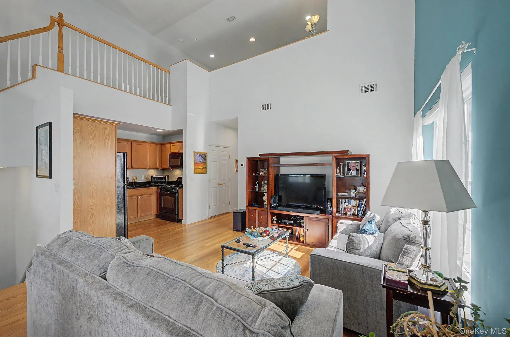 115 Spring Drive, Hempstead, NY, 2 Bedrooms Bedrooms, 5 Rooms Rooms,2 BathroomsBathrooms,Residential,For Rent,Spring,0,1008332 115 Spring Drive, Hempstead, NY, 2 Bedrooms Bedrooms, 5 Rooms Rooms,2 BathroomsBathrooms,Residential,For Rent,Spring,0,1008332
