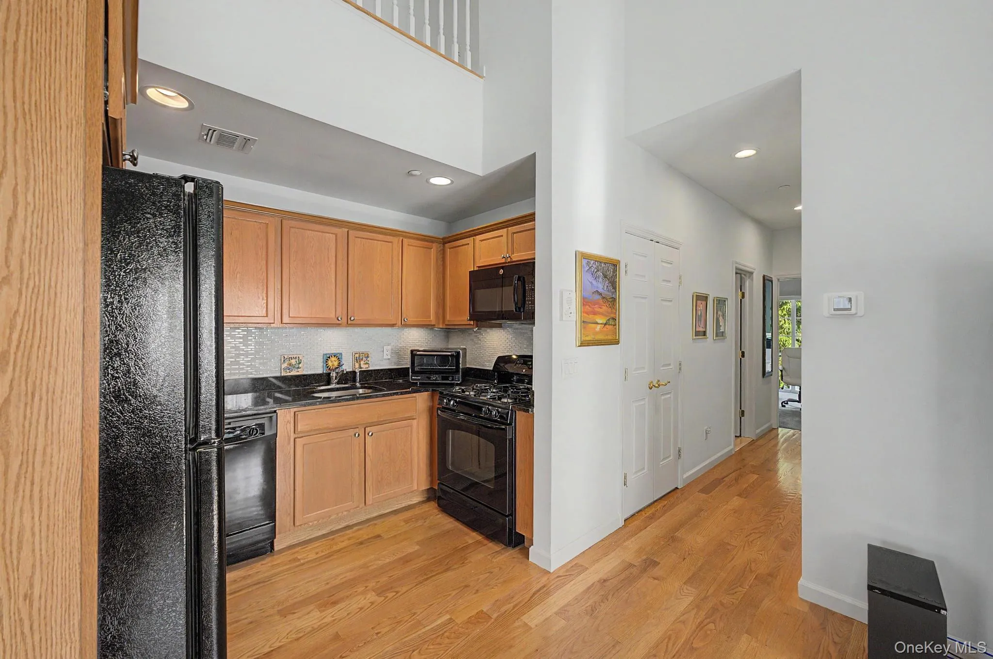 115 Spring Drive, Hempstead, NY, 2 Bedrooms Bedrooms, 5 Rooms Rooms,2 BathroomsBathrooms,Residential,For Rent,Spring,0,1008332 115 Spring Drive, Hempstead, NY, 2 Bedrooms Bedrooms, 5 Rooms Rooms,2 BathroomsBathrooms,Residential,For Rent,Spring,0,1008332