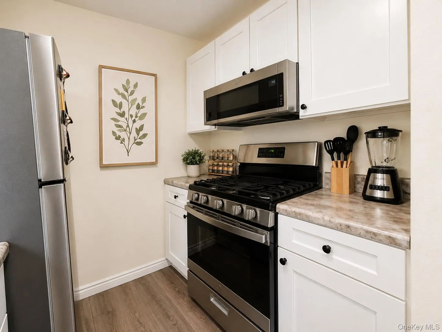 16 Alpine Drive, Wappinger, NY, 1 Bedroom Bedrooms, 5 Rooms Rooms,1 BathroomBathrooms,Residential,For Rent,Alpine,0,1008336 16 Alpine Drive, Wappinger, NY, 1 Bedroom Bedrooms, 5 Rooms Rooms,1 BathroomBathrooms,Residential,For Rent,Alpine,0,1008336