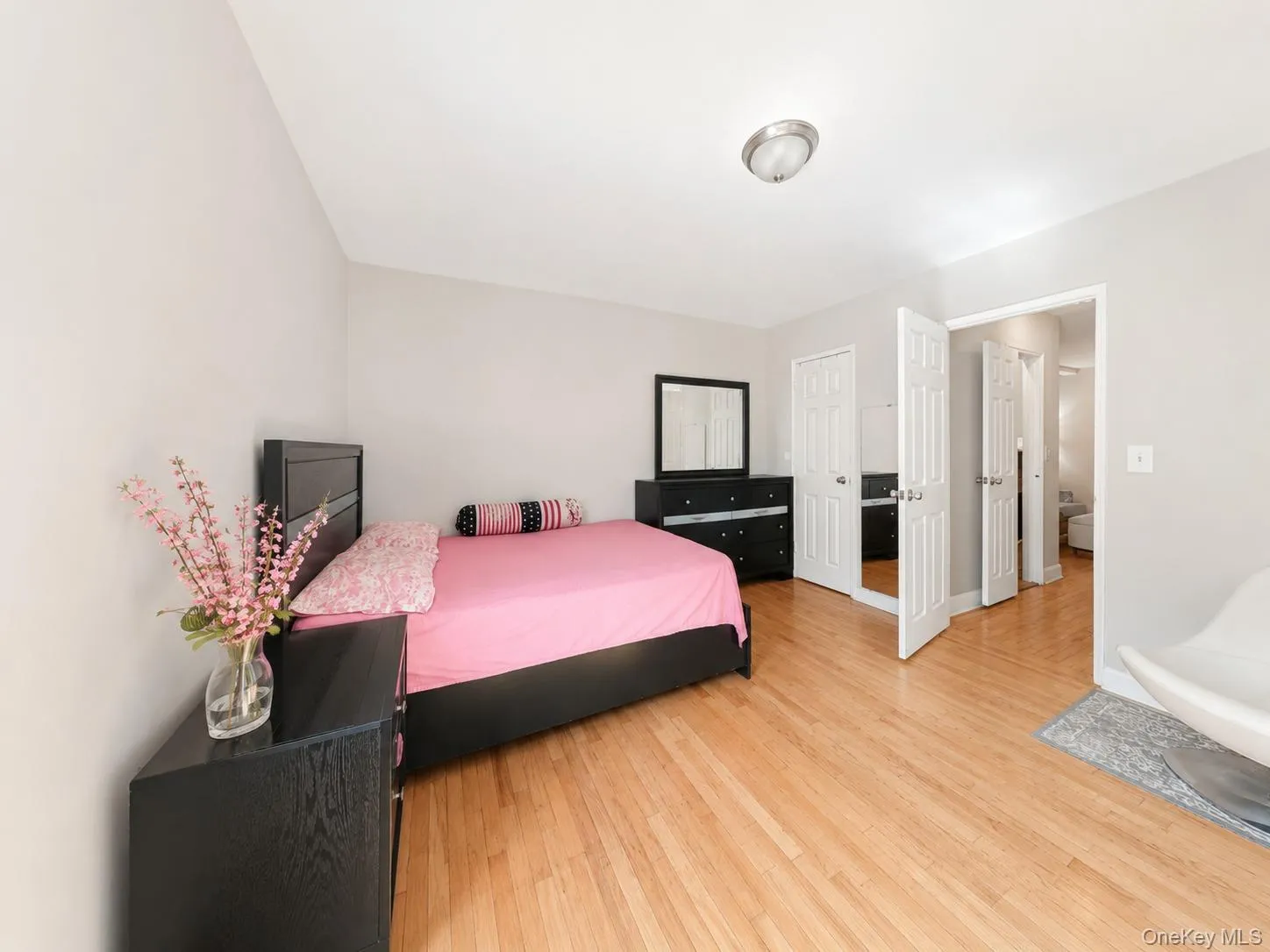 11 Bronx River Road, Yonkers, NY, 2 Bedrooms Bedrooms, 5 Rooms Rooms,1 BathroomBathrooms,Residential,For Rent,Bronx River,0,1008339 11 Bronx River Road, Yonkers, NY, 2 Bedrooms Bedrooms, 5 Rooms Rooms,1 BathroomBathrooms,Residential,For Rent,Bronx River,0,1008339