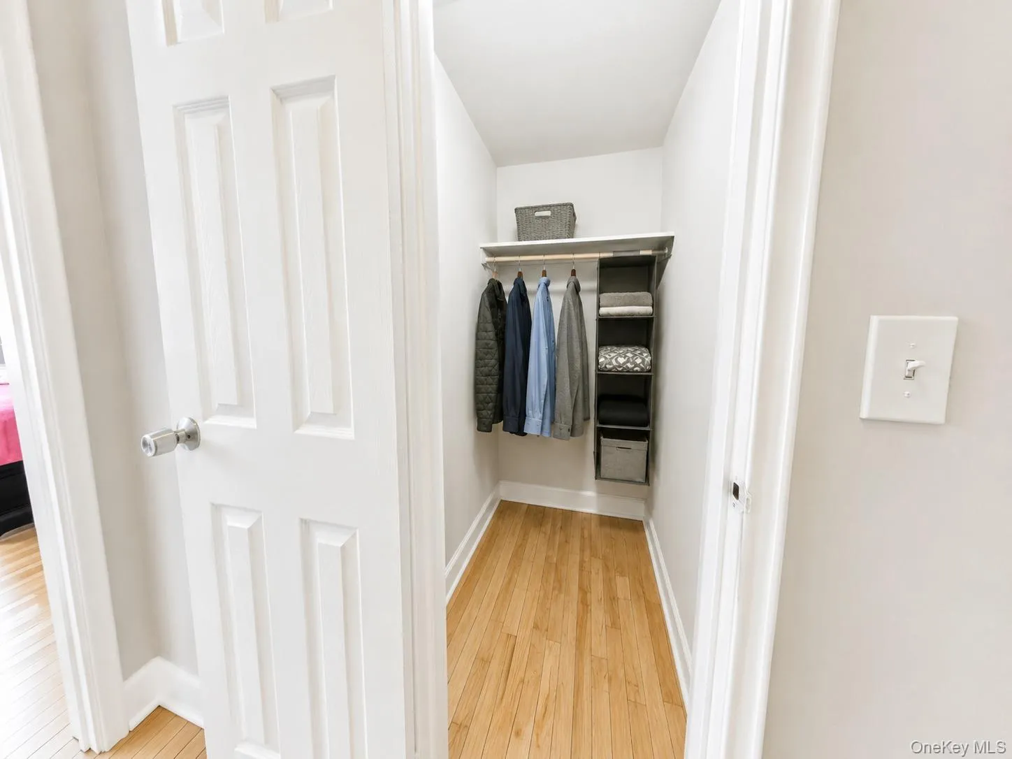 11 Bronx River Road, Yonkers, NY, 2 Bedrooms Bedrooms, 5 Rooms Rooms,1 BathroomBathrooms,Residential,For Rent,Bronx River,0,1008339 11 Bronx River Road, Yonkers, NY, 2 Bedrooms Bedrooms, 5 Rooms Rooms,1 BathroomBathrooms,Residential,For Rent,Bronx River,0,1008339