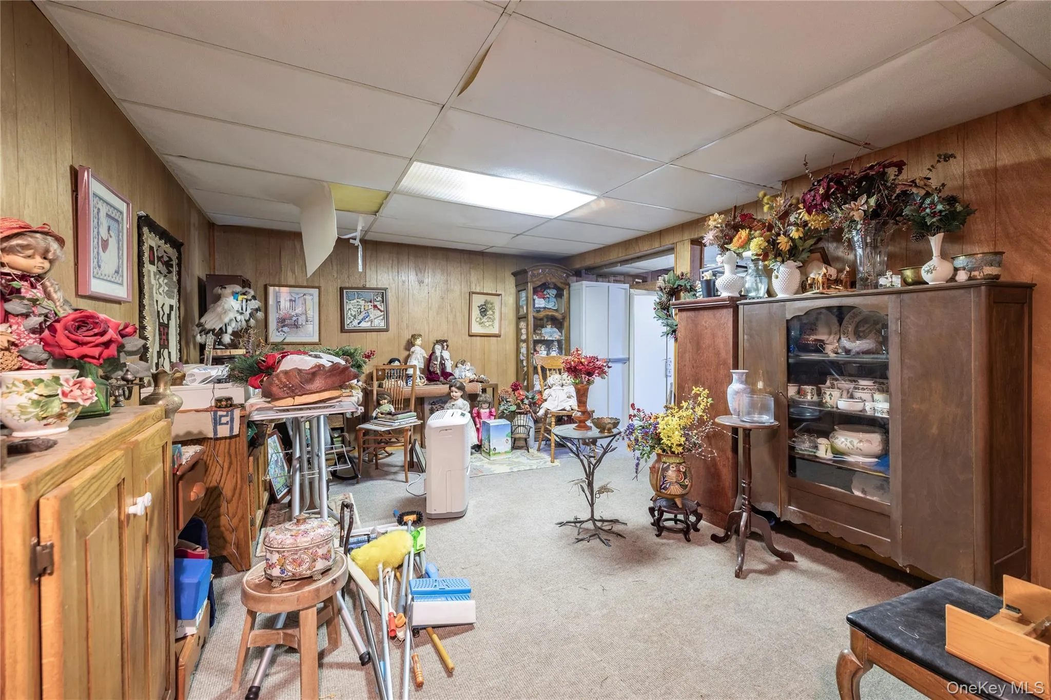 175 Lee Avenue, Oyster Bay, NY, 3 Bedrooms Bedrooms, 8 Rooms Rooms,1 BathroomBathrooms,Residential,For Rent,Lee,0,1008340 175 Lee Avenue, Oyster Bay, NY, 3 Bedrooms Bedrooms, 8 Rooms Rooms,1 BathroomBathrooms,Residential,For Rent,Lee,0,1008340