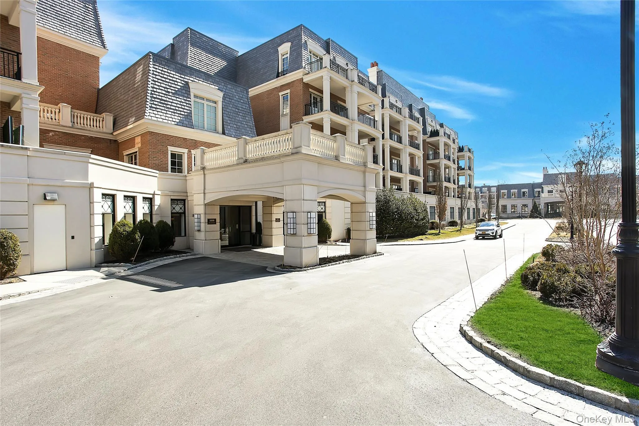 1000 Royal Court, North Hempstead, NY, 2 Bedrooms Bedrooms, 6 Rooms Rooms,2 BathroomsBathrooms,Residential,For Rent,Royal Court,0,1008342 1000 Royal Court, North Hempstead, NY, 2 Bedrooms Bedrooms, 6 Rooms Rooms,2 BathroomsBathrooms,Residential,For Rent,Royal Court,0,1008342