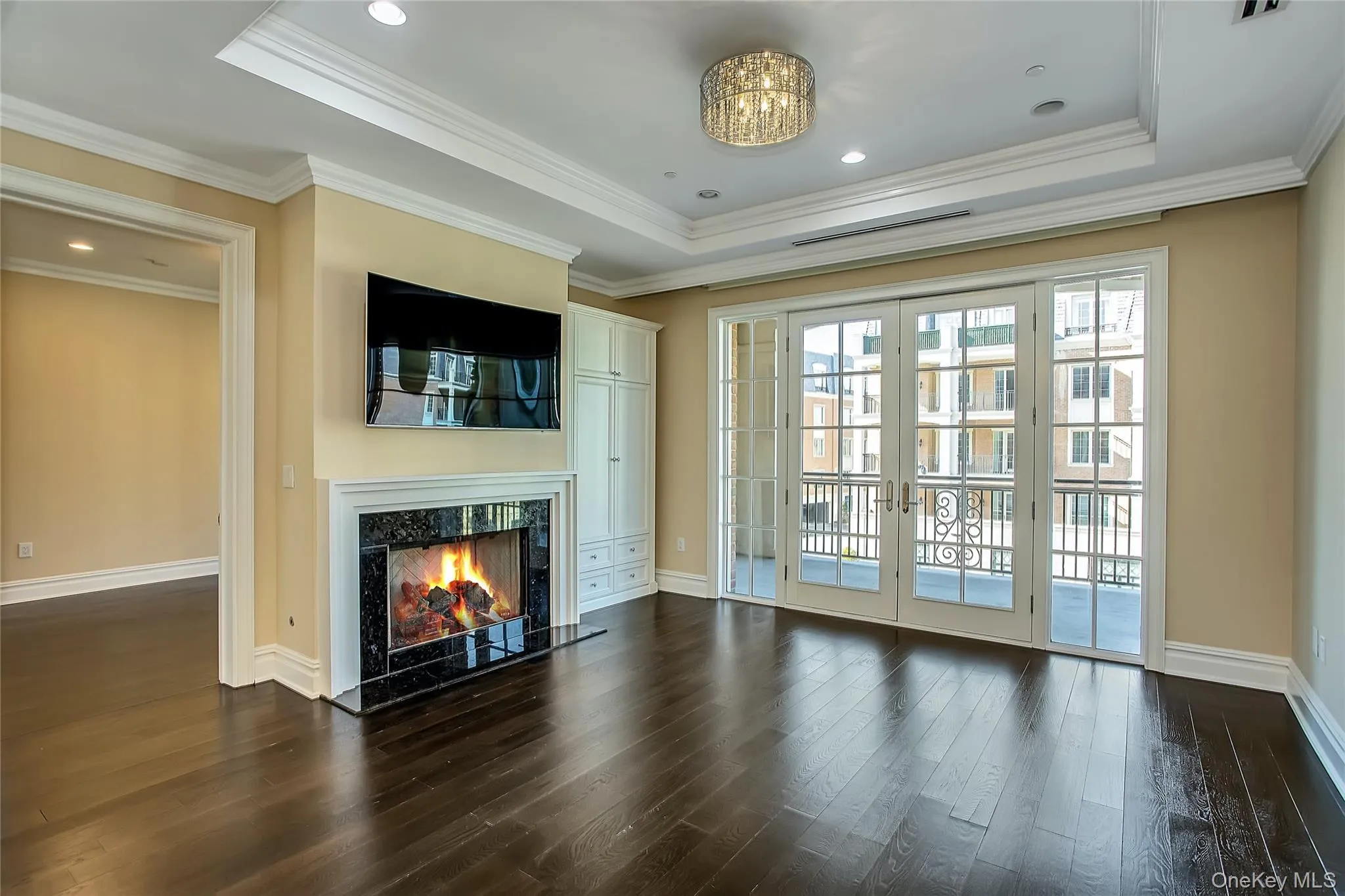 1000 Royal Court, North Hempstead, NY, 2 Bedrooms Bedrooms, 6 Rooms Rooms,2 BathroomsBathrooms,Residential,For Rent,Royal Court,0,1008342 1000 Royal Court, North Hempstead, NY, 2 Bedrooms Bedrooms, 6 Rooms Rooms,2 BathroomsBathrooms,Residential,For Rent,Royal Court,0,1008342