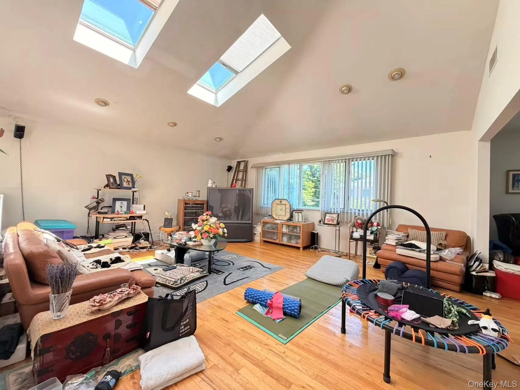 234-17 38th Drive, New York, NY, 4 Bedrooms Bedrooms, 7 Rooms Rooms,3 BathroomsBathrooms,Residential,For Rent,38th,0,1008343 234-17 38th Drive, New York, NY, 4 Bedrooms Bedrooms, 7 Rooms Rooms,3 BathroomsBathrooms,Residential,For Rent,38th,0,1008343