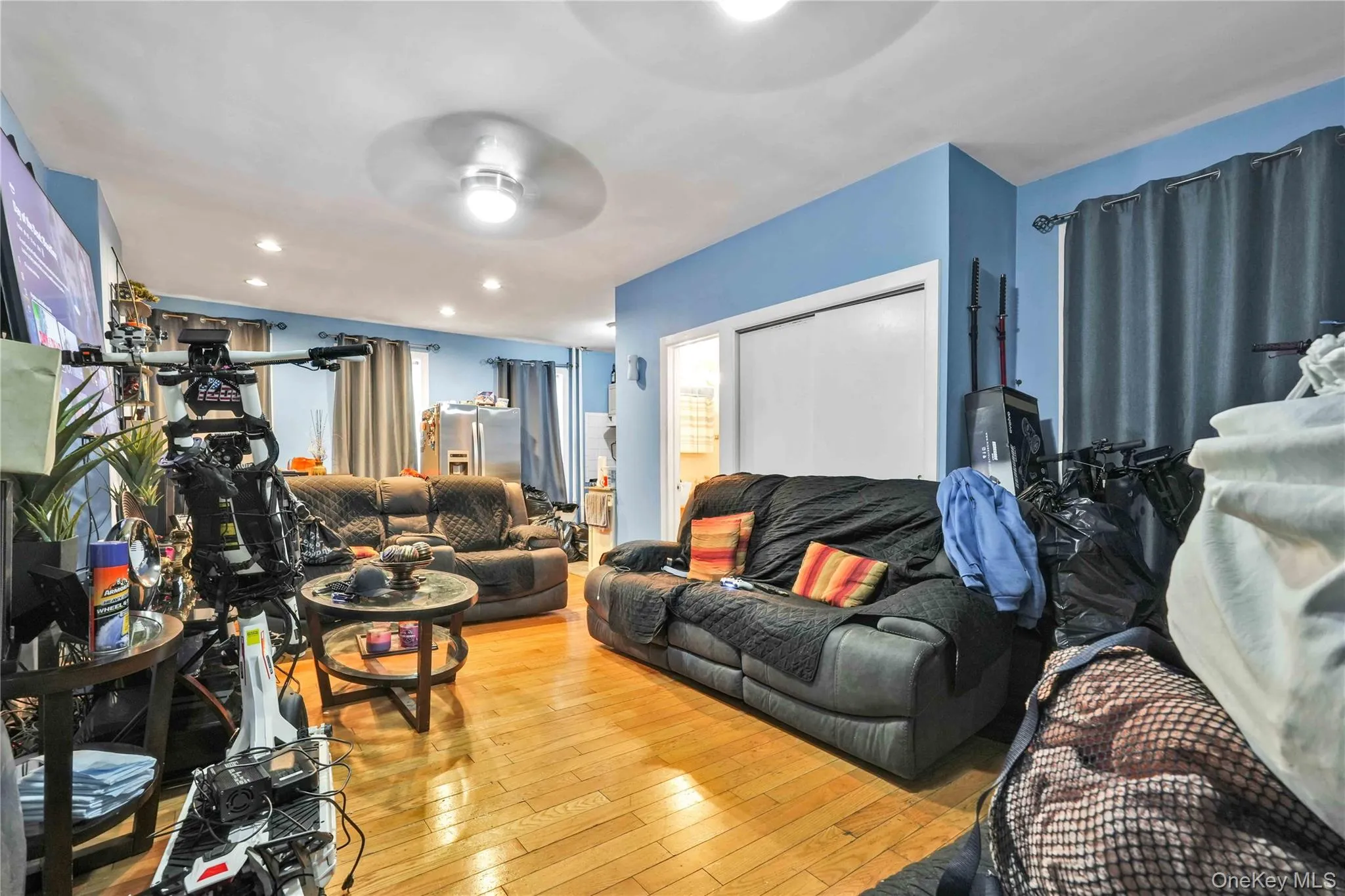 192 Hale Avenue, New York, NY, 8 Bedrooms Bedrooms, 14 Rooms Rooms,3 BathroomsBathrooms,Residential,For Rent,Hale,0,1008344 192 Hale Avenue, New York, NY, 8 Bedrooms Bedrooms, 14 Rooms Rooms,3 BathroomsBathrooms,Residential,For Rent,Hale,0,1008344