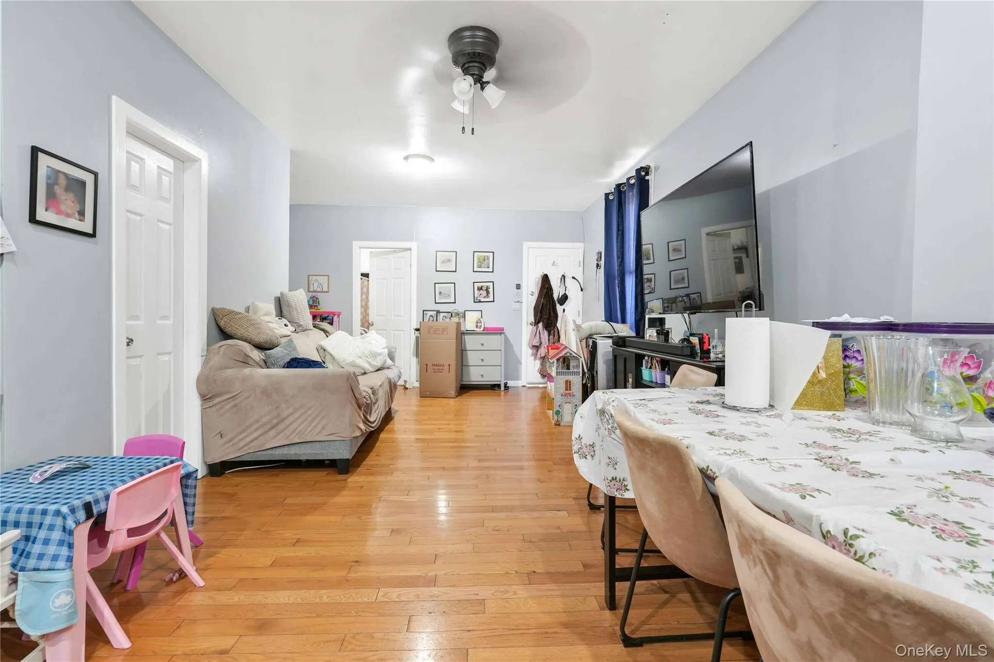 192 Hale Avenue, New York, NY, 8 Bedrooms Bedrooms, 14 Rooms Rooms,3 BathroomsBathrooms,Residential,For Rent,Hale,0,1008344 192 Hale Avenue, New York, NY, 8 Bedrooms Bedrooms, 14 Rooms Rooms,3 BathroomsBathrooms,Residential,For Rent,Hale,0,1008344
