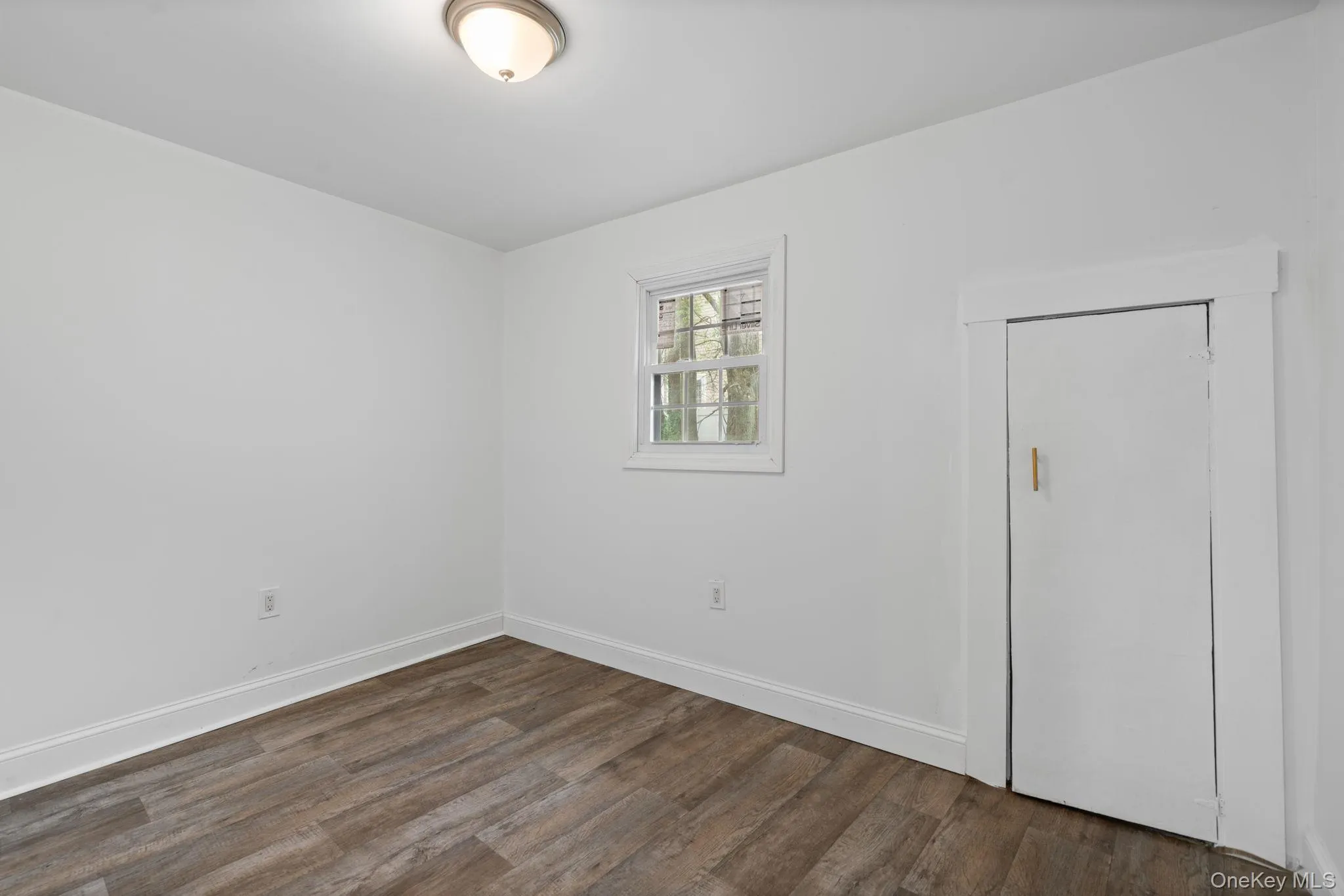 2 Benview Road, Hyde Park, NY, 2 Bedrooms Bedrooms, 4 Rooms Rooms,1 BathroomBathrooms,Residential Lease,For Rent,Benview,0,1008345 2 Benview Road, Hyde Park, NY, 2 Bedrooms Bedrooms, 4 Rooms Rooms,1 BathroomBathrooms,Residential Lease,For Rent,Benview,0,1008345