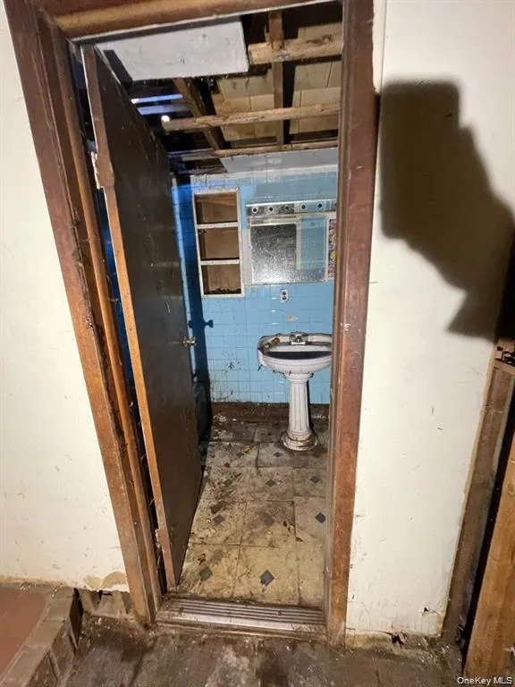 34 Peach Street, Islip, NY, 2 Bedrooms Bedrooms, 6 Rooms Rooms,2 BathroomsBathrooms,Residential,For Rent,Peach,0,1008346 34 Peach Street, Islip, NY, 2 Bedrooms Bedrooms, 6 Rooms Rooms,2 BathroomsBathrooms,Residential,For Rent,Peach,0,1008346