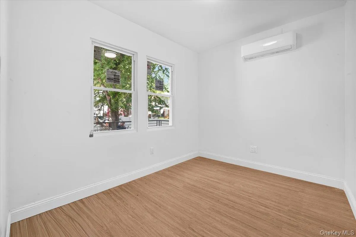 14549 115th Avenue, New York, NY, 4 Bedrooms Bedrooms, 4 Rooms Rooms,3 BathroomsBathrooms,Residential,For Rent,115th,0,1008348 14549 115th Avenue, New York, NY, 4 Bedrooms Bedrooms, 4 Rooms Rooms,3 BathroomsBathrooms,Residential,For Rent,115th,0,1008348