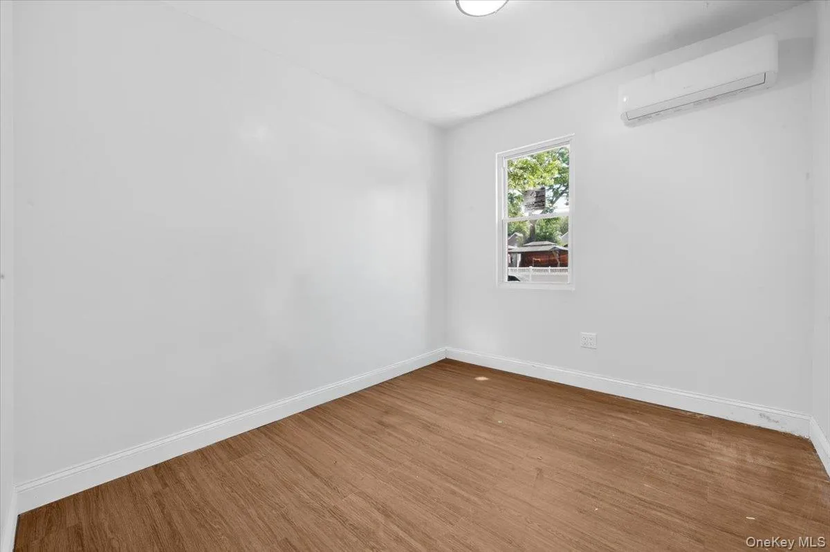 14549 115th Avenue, New York, NY, 4 Bedrooms Bedrooms, 4 Rooms Rooms,3 BathroomsBathrooms,Residential,For Rent,115th,0,1008348 14549 115th Avenue, New York, NY, 4 Bedrooms Bedrooms, 4 Rooms Rooms,3 BathroomsBathrooms,Residential,For Rent,115th,0,1008348