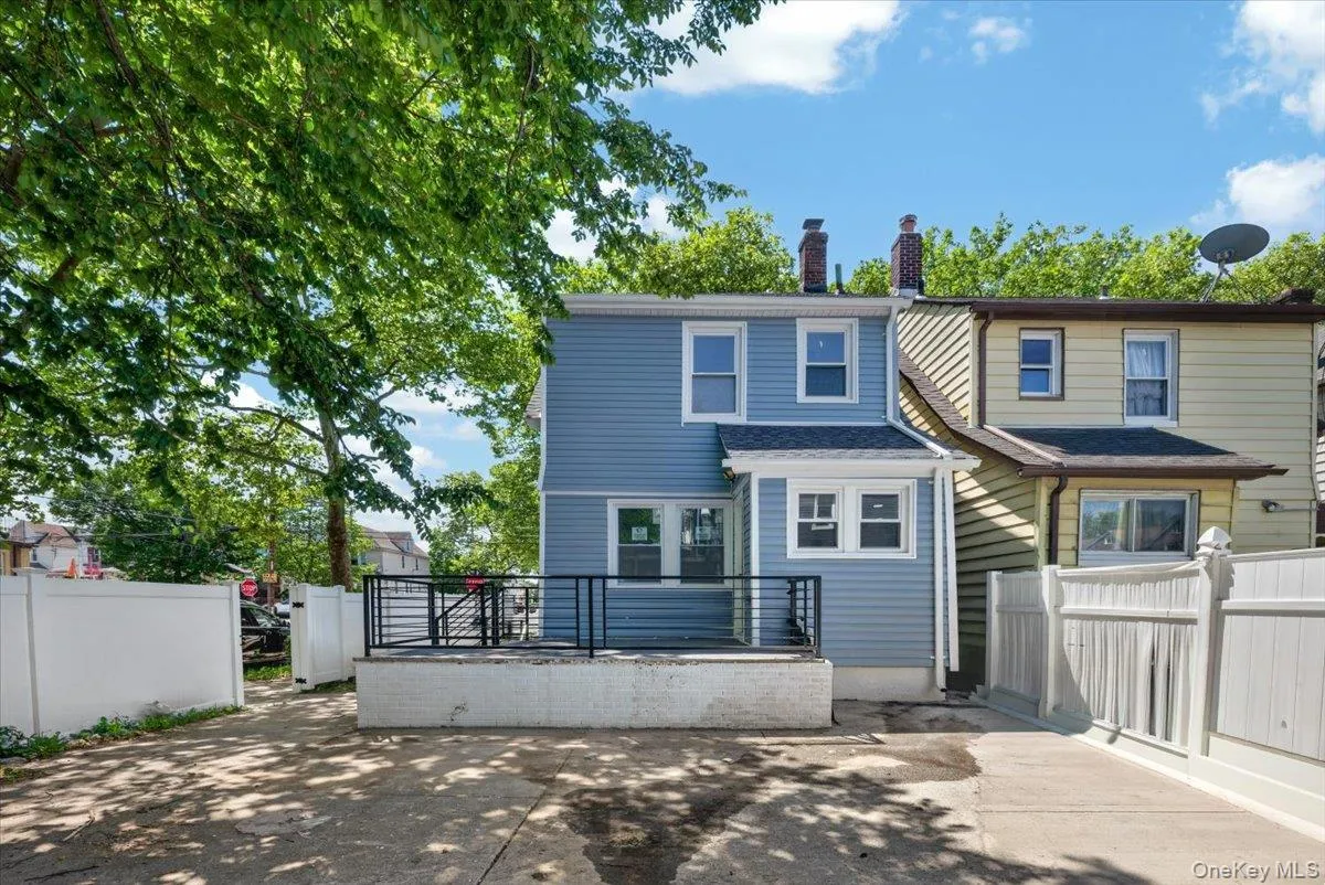 14549 115th Avenue, New York, NY, 4 Bedrooms Bedrooms, 4 Rooms Rooms,3 BathroomsBathrooms,Residential,For Rent,115th,0,1008348 14549 115th Avenue, New York, NY, 4 Bedrooms Bedrooms, 4 Rooms Rooms,3 BathroomsBathrooms,Residential,For Rent,115th,0,1008348