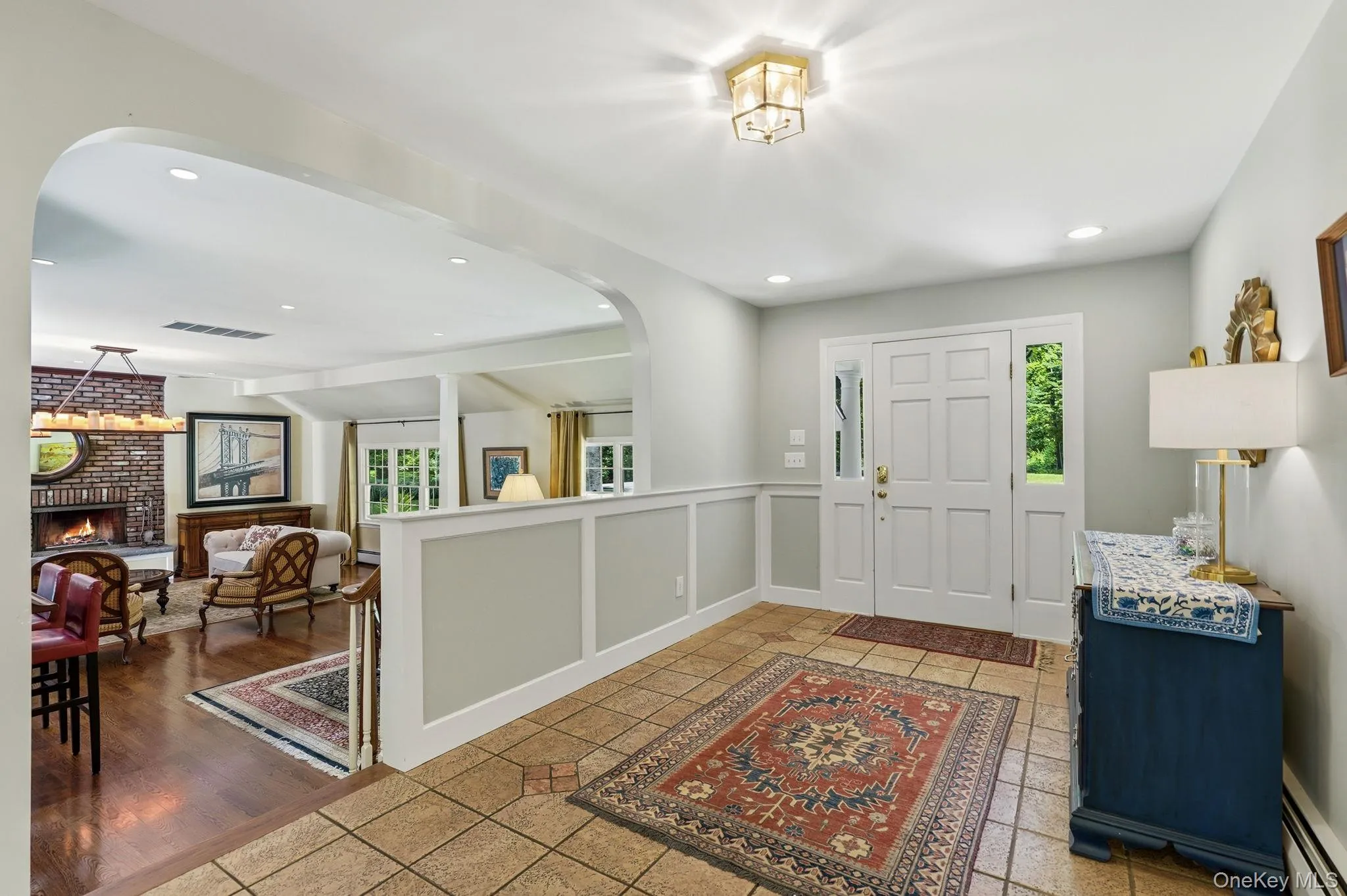 Dramatic front hall. Dramatic front hall.