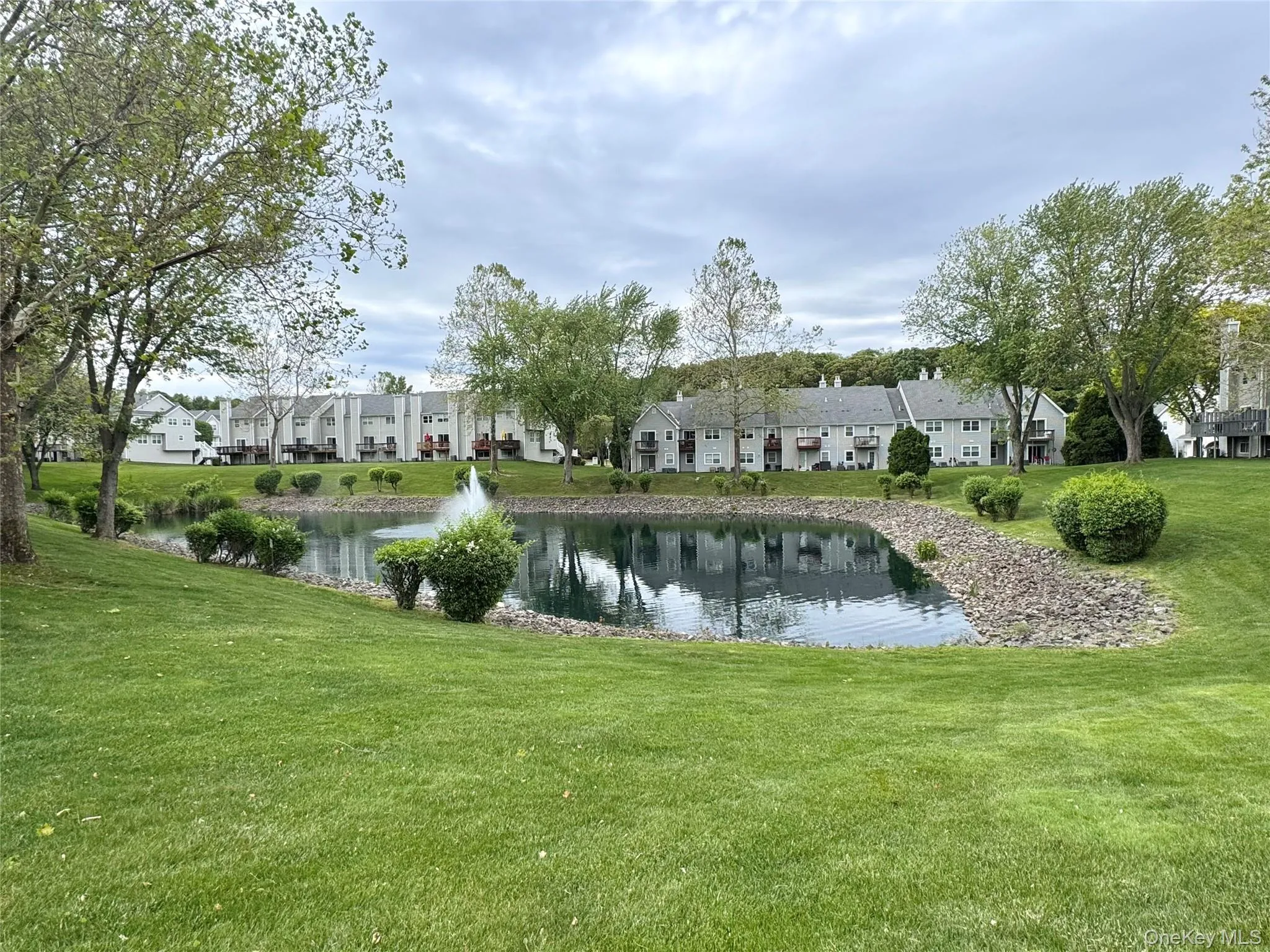 77 Leeward Court, Brookhaven, NY, 2 Bedrooms Bedrooms, 4 Rooms Rooms,2 BathroomsBathrooms,Residential Lease,For Rent,Leeward,0,1008353 77 Leeward Court, Brookhaven, NY, 2 Bedrooms Bedrooms, 4 Rooms Rooms,2 BathroomsBathrooms,Residential Lease,For Rent,Leeward,0,1008353