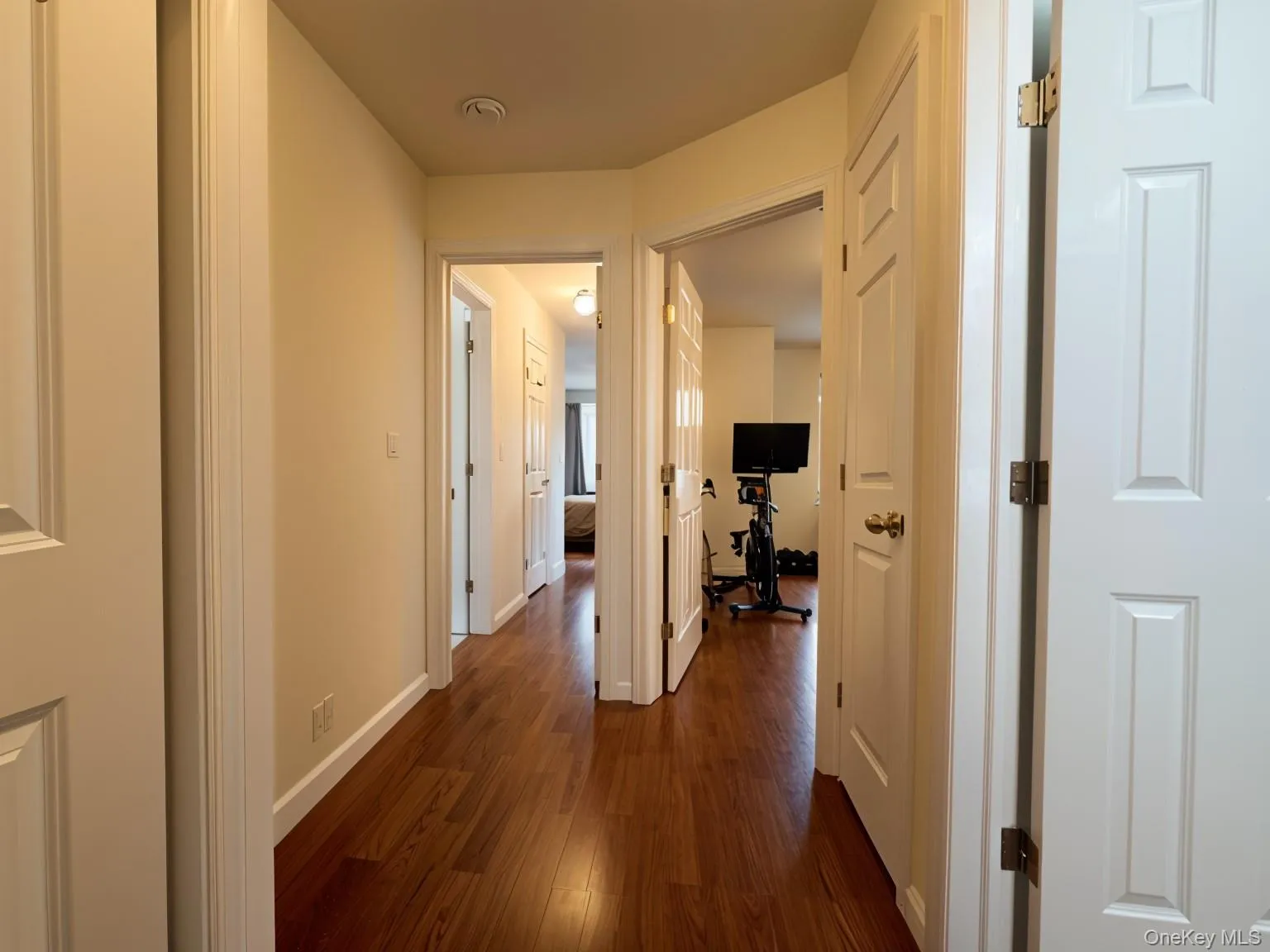 77 Leeward Court, Brookhaven, NY, 2 Bedrooms Bedrooms, 4 Rooms Rooms,2 BathroomsBathrooms,Residential Lease,For Rent,Leeward,0,1008353 77 Leeward Court, Brookhaven, NY, 2 Bedrooms Bedrooms, 4 Rooms Rooms,2 BathroomsBathrooms,Residential Lease,For Rent,Leeward,0,1008353