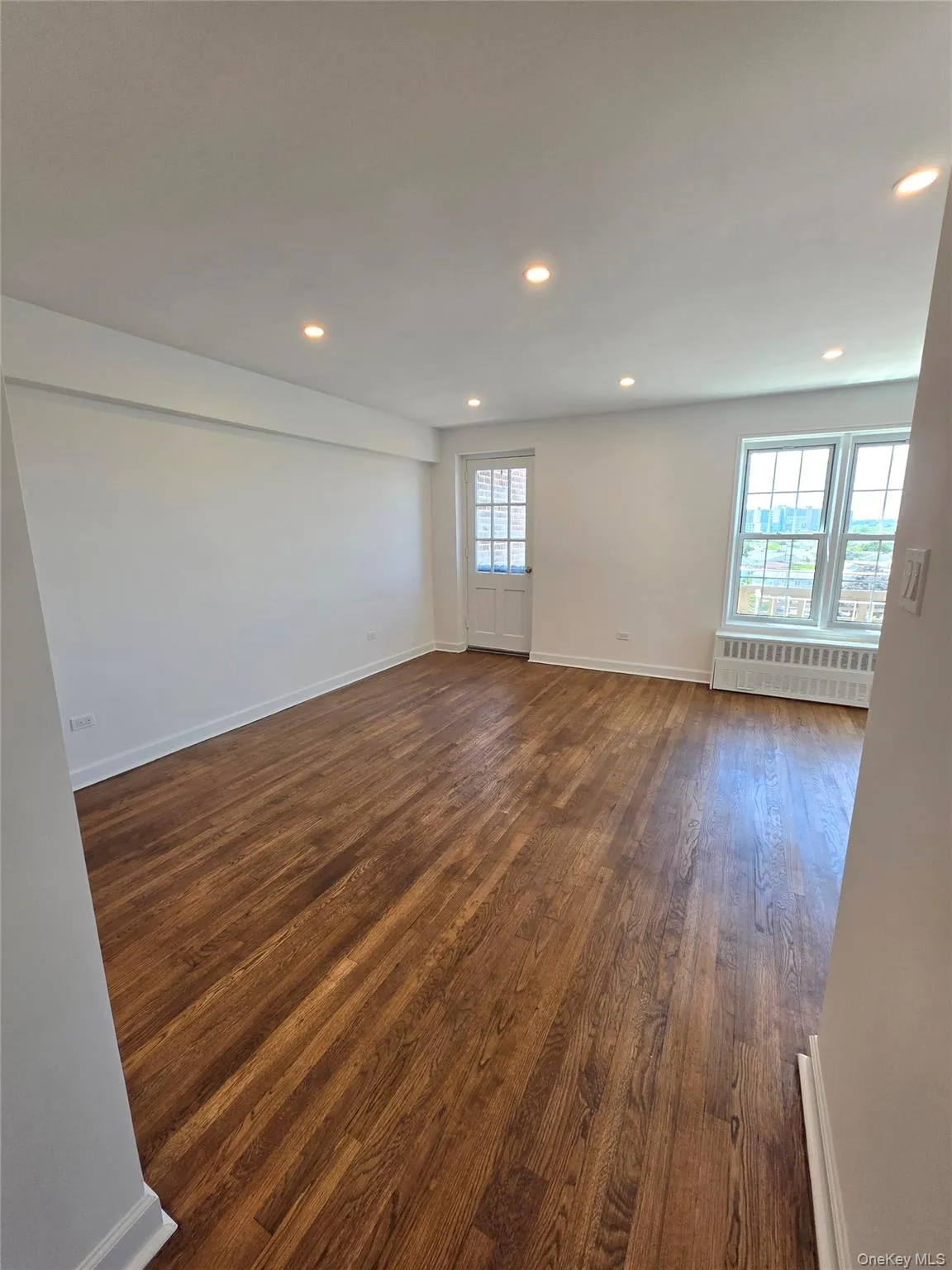 151-15 84th Street, New York, NY, 3 Rooms Rooms,1 BathroomBathrooms,Residential,For Rent,84th,0,1008356 151-15 84th Street, New York, NY, 3 Rooms Rooms,1 BathroomBathrooms,Residential,For Rent,84th,0,1008356