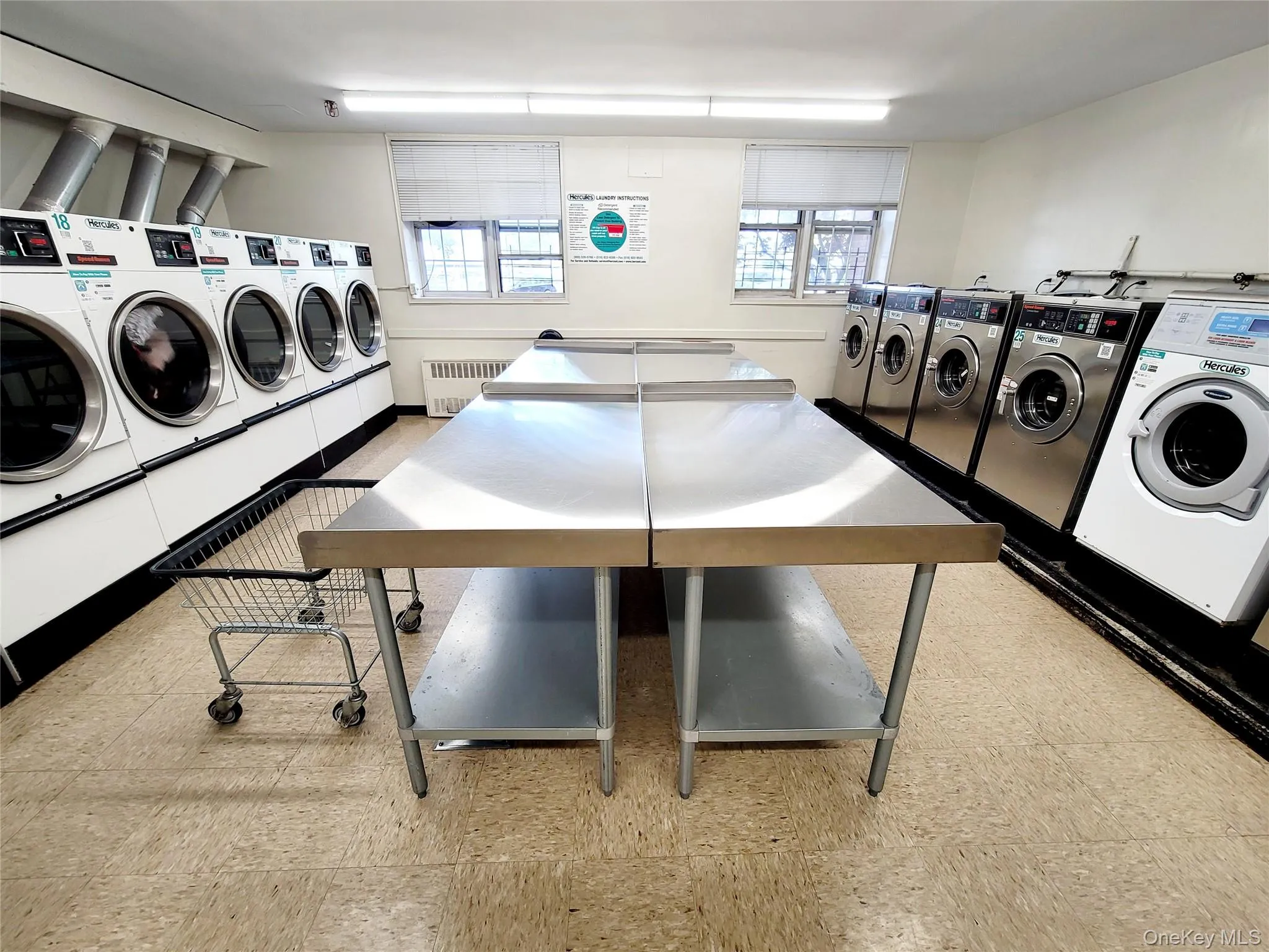 151-15 84th Street, New York, NY, 3 Rooms Rooms,1 BathroomBathrooms,Residential,For Rent,84th,0,1008356 151-15 84th Street, New York, NY, 3 Rooms Rooms,1 BathroomBathrooms,Residential,For Rent,84th,0,1008356