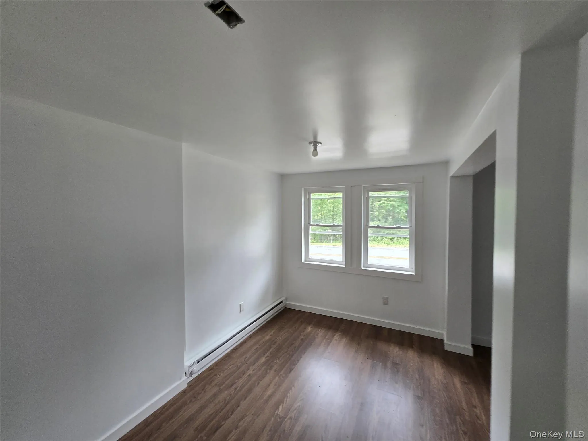 11 Spring Glen Road, Fallsburg, NY, 4 Bedrooms Bedrooms, 6 Rooms Rooms,2 BathroomsBathrooms,Residential,For Rent,Spring Glen,0,1008357 11 Spring Glen Road, Fallsburg, NY, 4 Bedrooms Bedrooms, 6 Rooms Rooms,2 BathroomsBathrooms,Residential,For Rent,Spring Glen,0,1008357