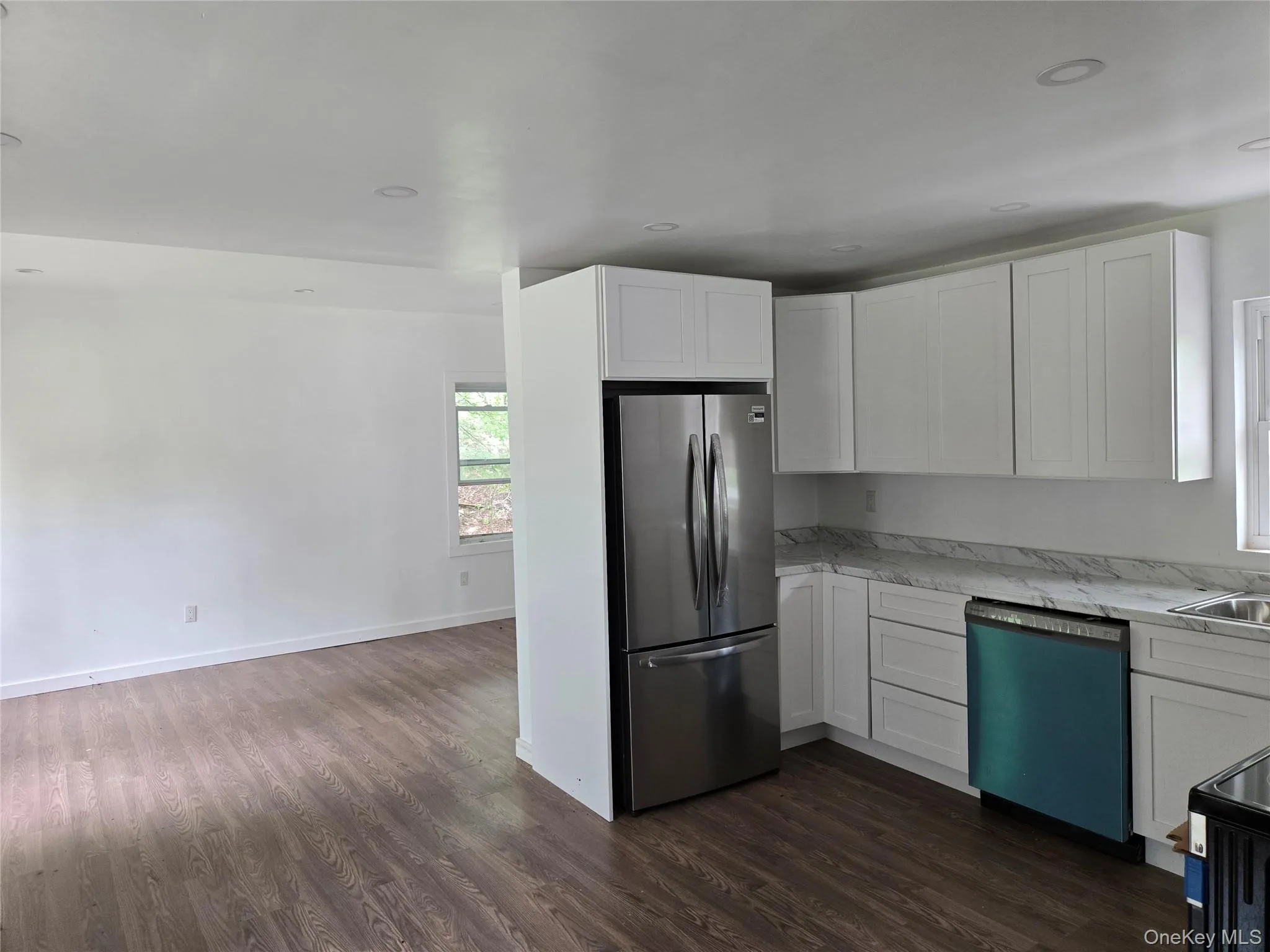 11 Spring Glen Road, Fallsburg, NY, 4 Bedrooms Bedrooms, 6 Rooms Rooms,2 BathroomsBathrooms,Residential,For Rent,Spring Glen,0,1008357 11 Spring Glen Road, Fallsburg, NY, 4 Bedrooms Bedrooms, 6 Rooms Rooms,2 BathroomsBathrooms,Residential,For Rent,Spring Glen,0,1008357