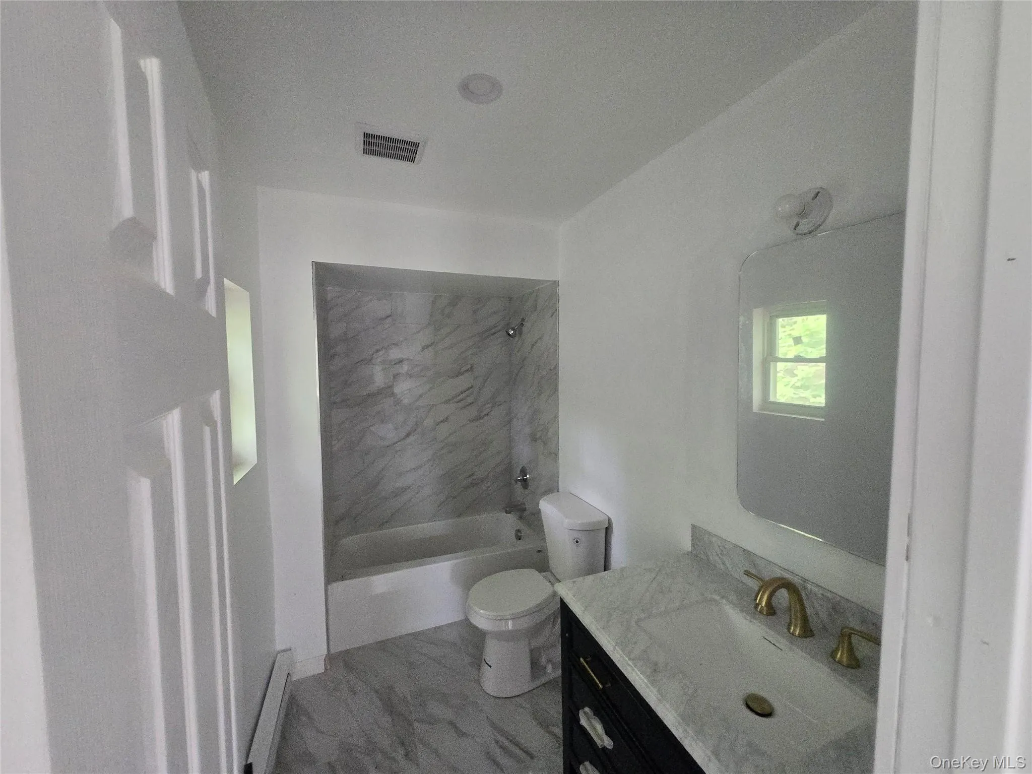 11 Spring Glen Road, Fallsburg, NY, 4 Bedrooms Bedrooms, 6 Rooms Rooms,2 BathroomsBathrooms,Residential,For Rent,Spring Glen,0,1008357 11 Spring Glen Road, Fallsburg, NY, 4 Bedrooms Bedrooms, 6 Rooms Rooms,2 BathroomsBathrooms,Residential,For Rent,Spring Glen,0,1008357
