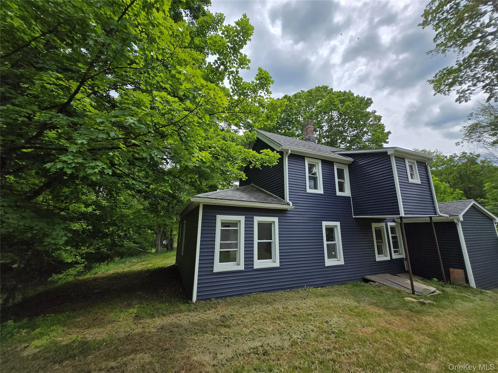 11 Spring Glen Road, Fallsburg, NY, 4 Bedrooms Bedrooms, 6 Rooms Rooms,2 BathroomsBathrooms,Residential,For Rent,Spring Glen,0,1008357 11 Spring Glen Road, Fallsburg, NY, 4 Bedrooms Bedrooms, 6 Rooms Rooms,2 BathroomsBathrooms,Residential,For Rent,Spring Glen,0,1008357