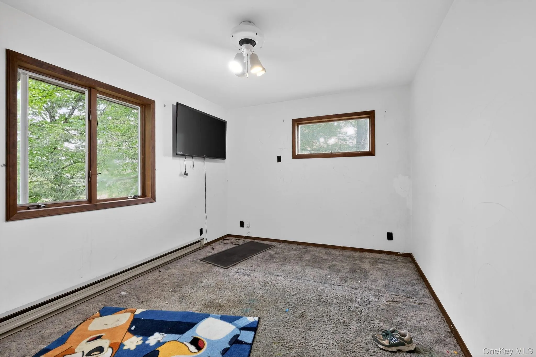 28 Richards Avenue, Thompson, NY, 4 Bedrooms Bedrooms, 4 Rooms Rooms,2 BathroomsBathrooms,Residential,For Rent,Richards,0,1008361 28 Richards Avenue, Thompson, NY, 4 Bedrooms Bedrooms, 4 Rooms Rooms,2 BathroomsBathrooms,Residential,For Rent,Richards,0,1008361