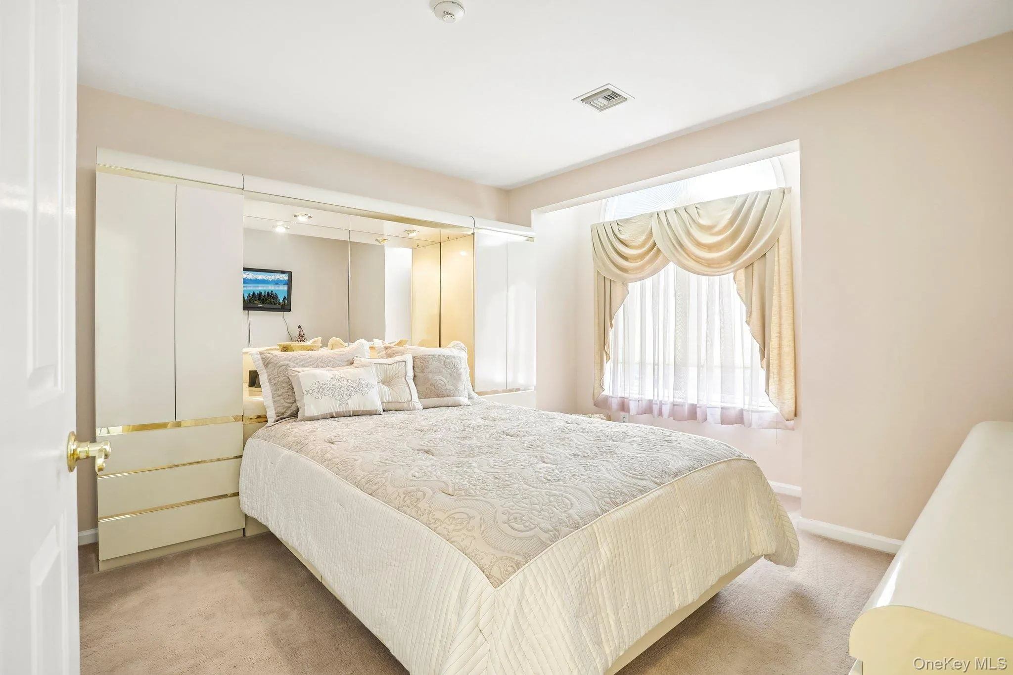 148 Foltim Way, Clarkstown, NY, 2 Bedrooms Bedrooms, 6 Rooms Rooms,2 BathroomsBathrooms,Residential,For Rent,Foltim,0,1008365 148 Foltim Way, Clarkstown, NY, 2 Bedrooms Bedrooms, 6 Rooms Rooms,2 BathroomsBathrooms,Residential,For Rent,Foltim,0,1008365
