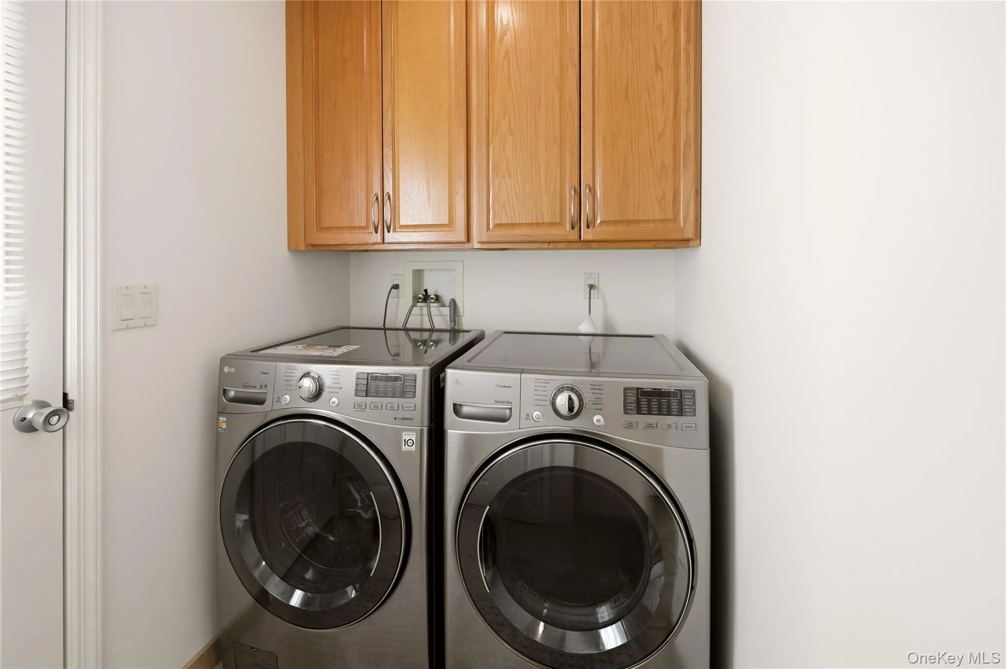 77 Woods Road, Riverhead, NY, 4 Bedrooms Bedrooms, 8 Rooms Rooms,2 BathroomsBathrooms,Residential,For Rent,Woods,0,1008371 77 Woods Road, Riverhead, NY, 4 Bedrooms Bedrooms, 8 Rooms Rooms,2 BathroomsBathrooms,Residential,For Rent,Woods,0,1008371