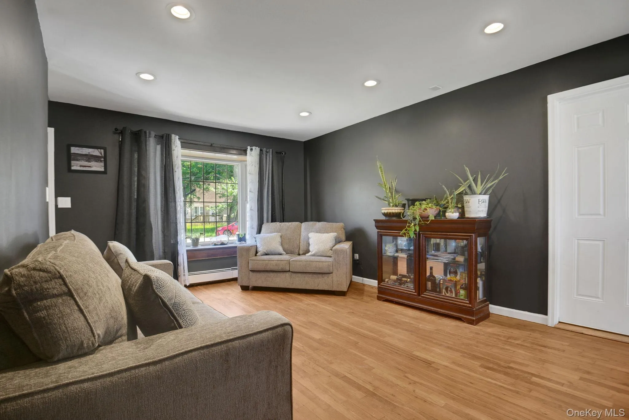 45 Sheraton Drive, Poughkeepsie (town), NY, 4 Bedrooms Bedrooms, 7 Rooms Rooms,1 BathroomBathrooms,Residential,For Rent,Sheraton,0,1008373 45 Sheraton Drive, Poughkeepsie (town), NY, 4 Bedrooms Bedrooms, 7 Rooms Rooms,1 BathroomBathrooms,Residential,For Rent,Sheraton,0,1008373