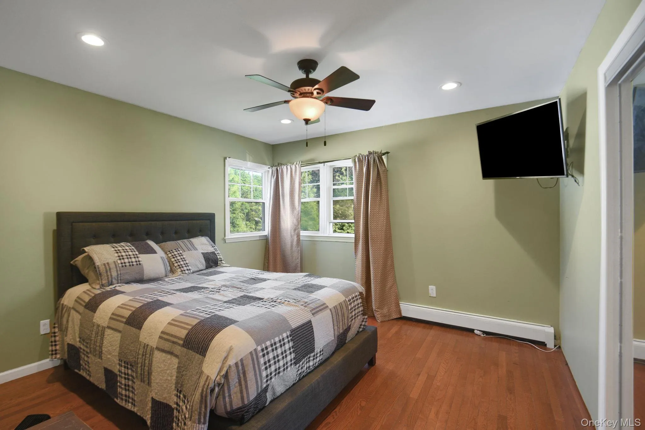 45 Sheraton Drive, Poughkeepsie (town), NY, 4 Bedrooms Bedrooms, 7 Rooms Rooms,1 BathroomBathrooms,Residential,For Rent,Sheraton,0,1008373 45 Sheraton Drive, Poughkeepsie (town), NY, 4 Bedrooms Bedrooms, 7 Rooms Rooms,1 BathroomBathrooms,Residential,For Rent,Sheraton,0,1008373