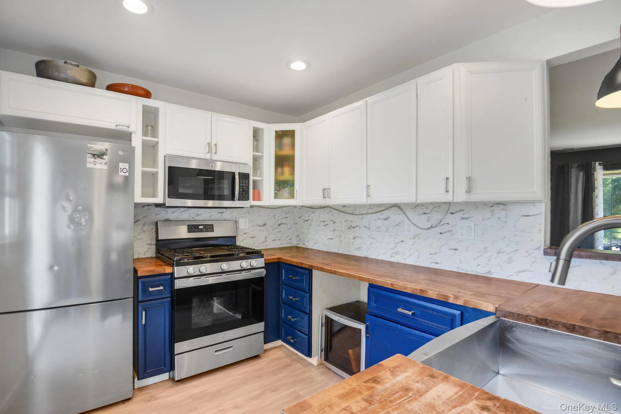 45 Sheraton Drive, Poughkeepsie (town), NY, 4 Bedrooms Bedrooms, 7 Rooms Rooms,1 BathroomBathrooms,Residential,For Rent,Sheraton,0,1008373 45 Sheraton Drive, Poughkeepsie (town), NY, 4 Bedrooms Bedrooms, 7 Rooms Rooms,1 BathroomBathrooms,Residential,For Rent,Sheraton,0,1008373