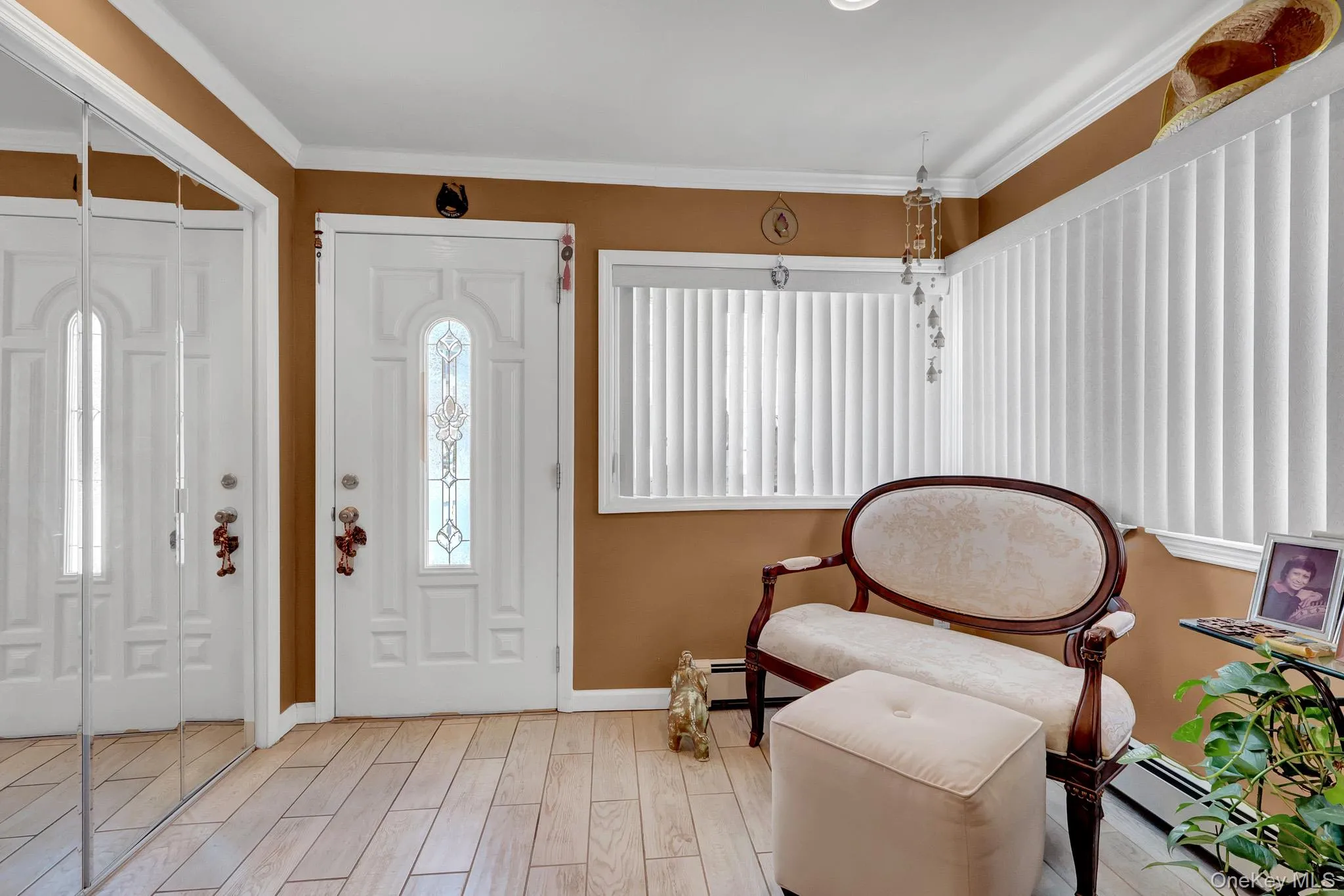3104 Royal Avenue, Hempstead, NY, 2 Bedrooms Bedrooms, 6 Rooms Rooms,1 BathroomBathrooms,Residential,For Rent,Royal,0,1008376 3104 Royal Avenue, Hempstead, NY, 2 Bedrooms Bedrooms, 6 Rooms Rooms,1 BathroomBathrooms,Residential,For Rent,Royal,0,1008376