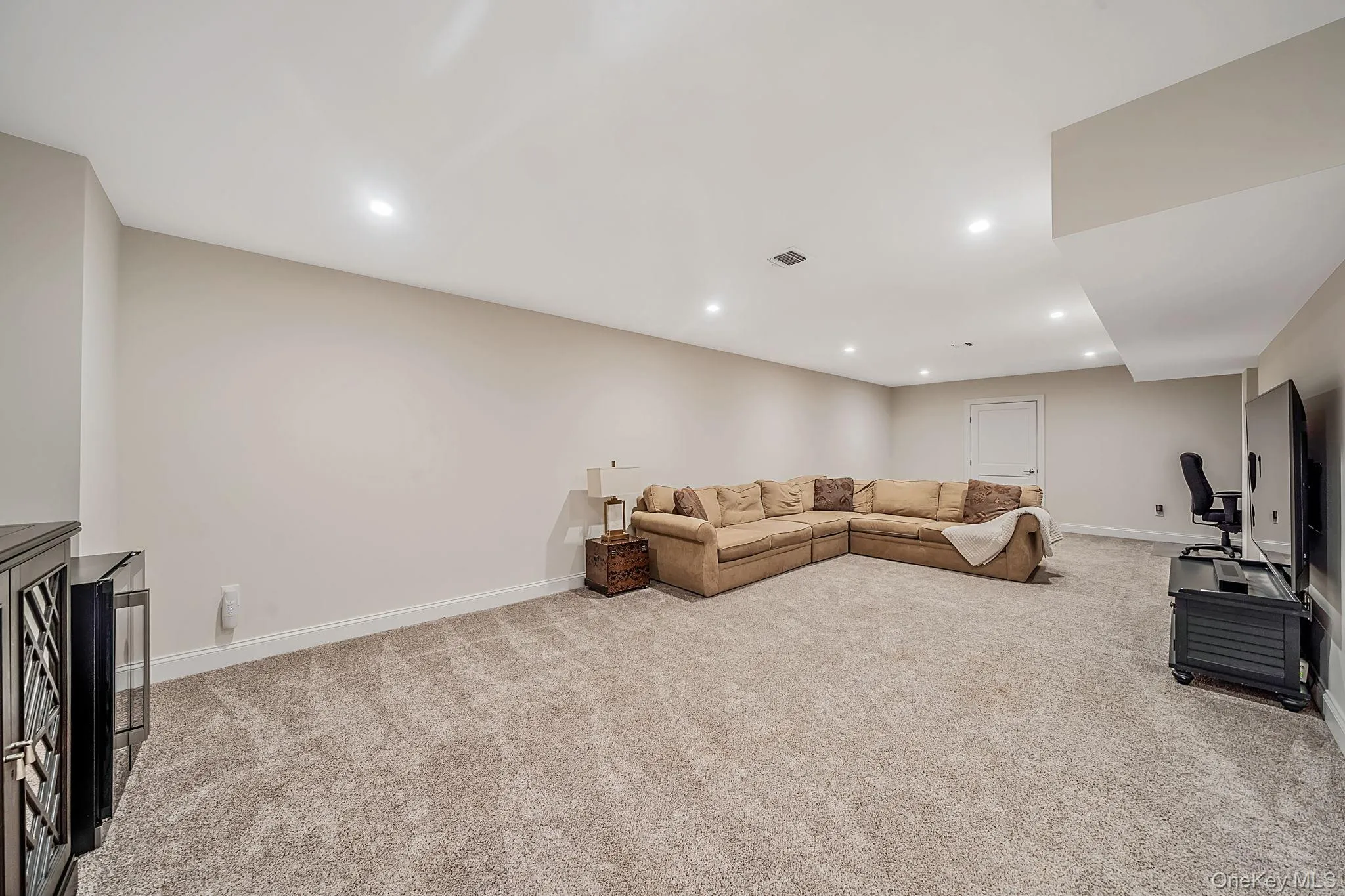 51 Farm Acre Circle, Brookhaven, NY, 2 Bedrooms Bedrooms, 7 Rooms Rooms,2 BathroomsBathrooms,Residential,For Rent,Farm Acre,0,1008377 51 Farm Acre Circle, Brookhaven, NY, 2 Bedrooms Bedrooms, 7 Rooms Rooms,2 BathroomsBathrooms,Residential,For Rent,Farm Acre,0,1008377