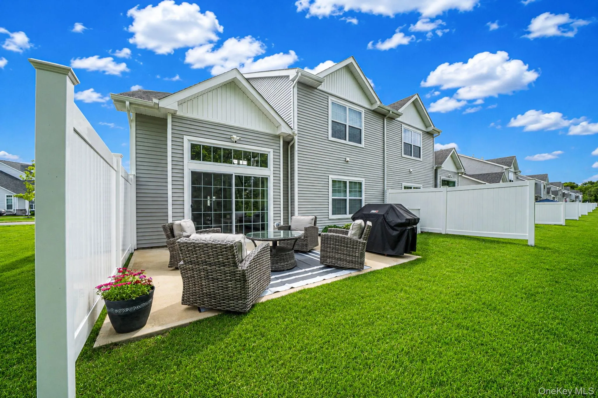 51 Farm Acre Circle, Brookhaven, NY, 2 Bedrooms Bedrooms, 7 Rooms Rooms,2 BathroomsBathrooms,Residential,For Rent,Farm Acre,0,1008377 51 Farm Acre Circle, Brookhaven, NY, 2 Bedrooms Bedrooms, 7 Rooms Rooms,2 BathroomsBathrooms,Residential,For Rent,Farm Acre,0,1008377
