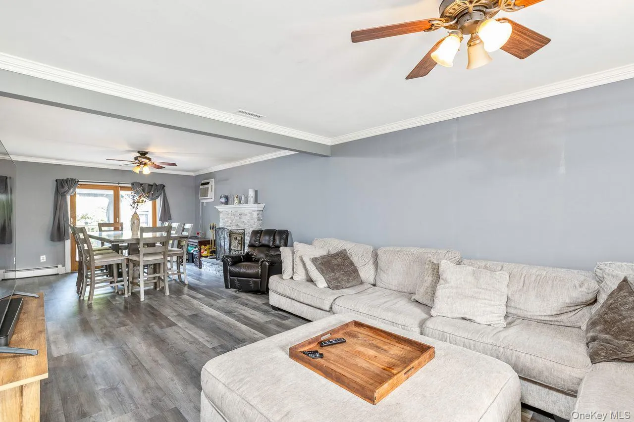 299 Mount Vernon Avenue, Brookhaven, NY, 5 Bedrooms Bedrooms, 8 Rooms Rooms,2 BathroomsBathrooms,Residential,For Rent,Mount Vernon,0,1008378 299 Mount Vernon Avenue, Brookhaven, NY, 5 Bedrooms Bedrooms, 8 Rooms Rooms,2 BathroomsBathrooms,Residential,For Rent,Mount Vernon,0,1008378