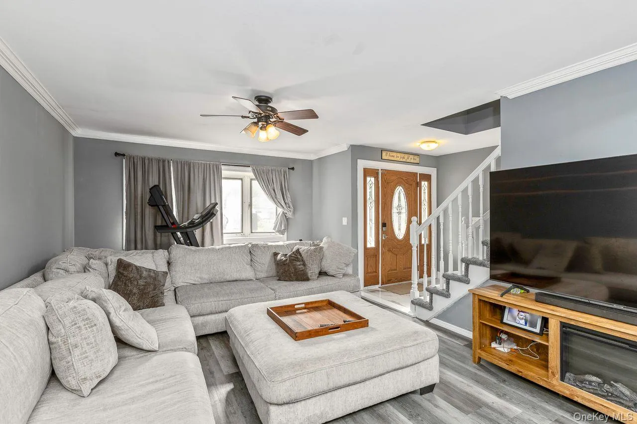 299 Mount Vernon Avenue, Brookhaven, NY, 5 Bedrooms Bedrooms, 8 Rooms Rooms,2 BathroomsBathrooms,Residential,For Rent,Mount Vernon,0,1008378 299 Mount Vernon Avenue, Brookhaven, NY, 5 Bedrooms Bedrooms, 8 Rooms Rooms,2 BathroomsBathrooms,Residential,For Rent,Mount Vernon,0,1008378