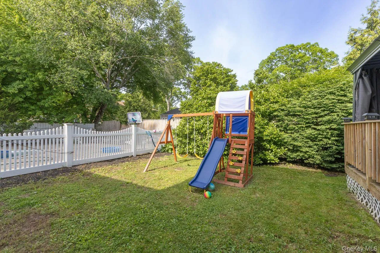 299 Mount Vernon Avenue, Brookhaven, NY, 5 Bedrooms Bedrooms, 8 Rooms Rooms,2 BathroomsBathrooms,Residential,For Rent,Mount Vernon,0,1008378 299 Mount Vernon Avenue, Brookhaven, NY, 5 Bedrooms Bedrooms, 8 Rooms Rooms,2 BathroomsBathrooms,Residential,For Rent,Mount Vernon,0,1008378