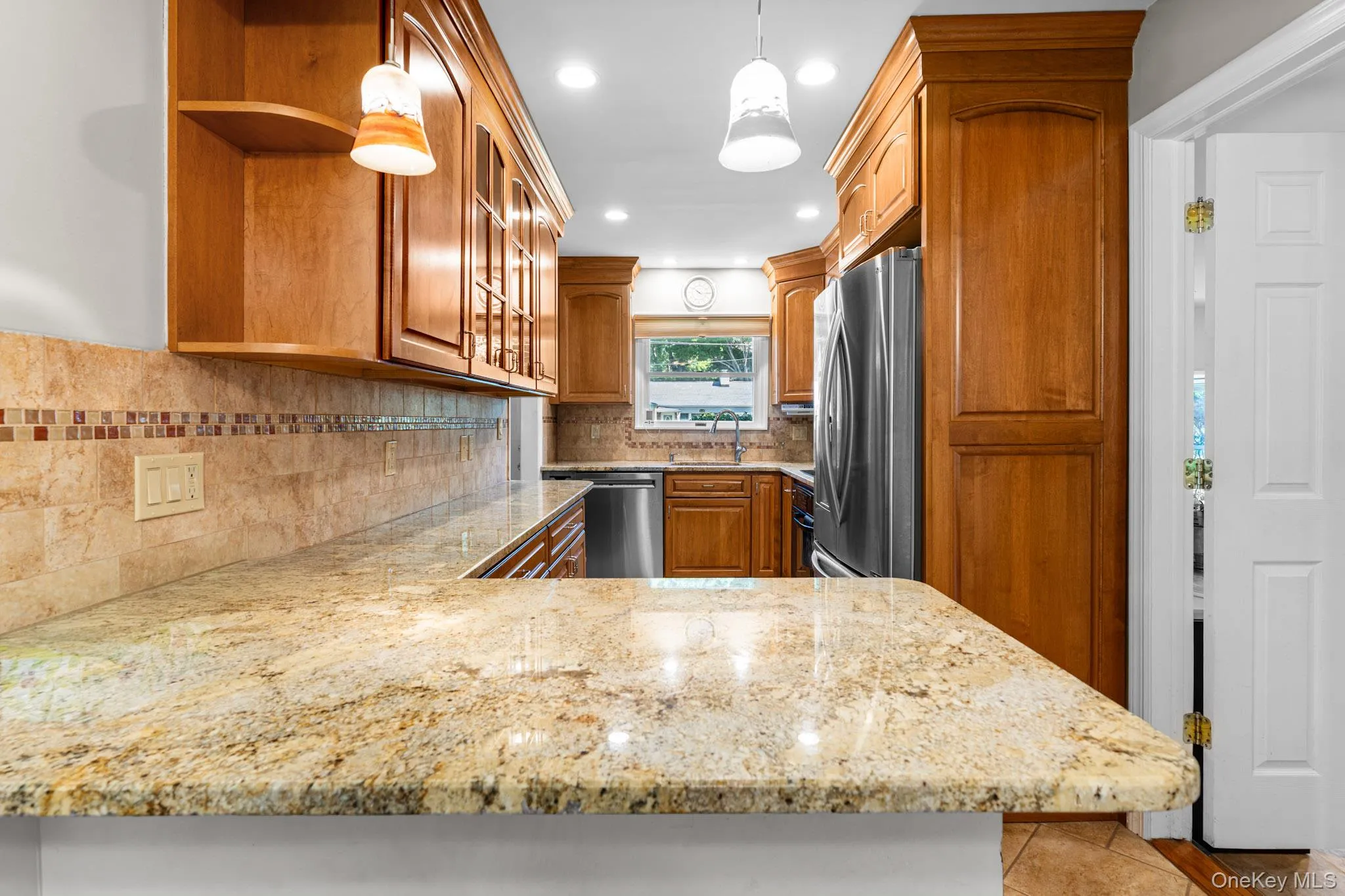11 Overlook Road, Greenburgh, NY, 5 Bedrooms Bedrooms, 10 Rooms Rooms,3 BathroomsBathrooms,Residential,For Rent,Overlook,0,KEY1008381 11 Overlook Road, Greenburgh, NY, 5 Bedrooms Bedrooms, 10 Rooms Rooms,3 BathroomsBathrooms,Residential,For Rent,Overlook,0,KEY1008381
