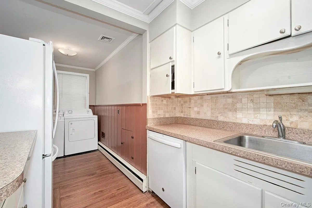 910 Linda Avenue, Mount Pleasant, NY, 2 Bedrooms Bedrooms, 5 Rooms Rooms,1 BathroomBathrooms,Residential,For Rent,Linda,0,1008383 910 Linda Avenue, Mount Pleasant, NY, 2 Bedrooms Bedrooms, 5 Rooms Rooms,1 BathroomBathrooms,Residential,For Rent,Linda,0,1008383