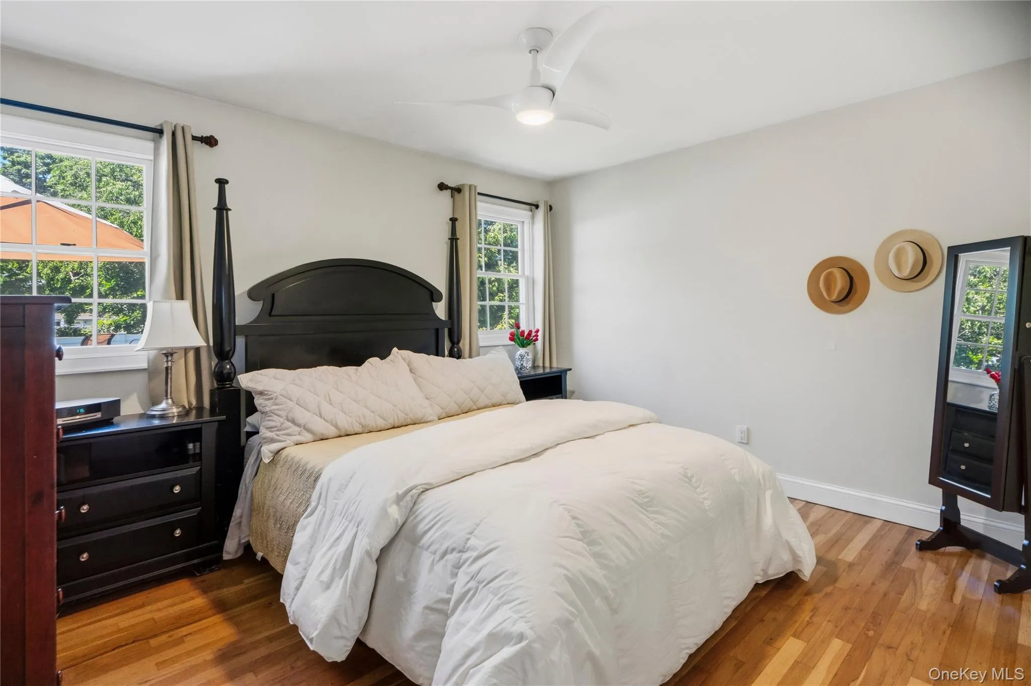 190 Sexton Road, West Babylon, NY, 3 Bedrooms Bedrooms, 6 Rooms Rooms,1 BathroomBathrooms,Residential,For Rent,Sexton,0,1008386 190 Sexton Road, West Babylon, NY, 3 Bedrooms Bedrooms, 6 Rooms Rooms,1 BathroomBathrooms,Residential,For Rent,Sexton,0,1008386