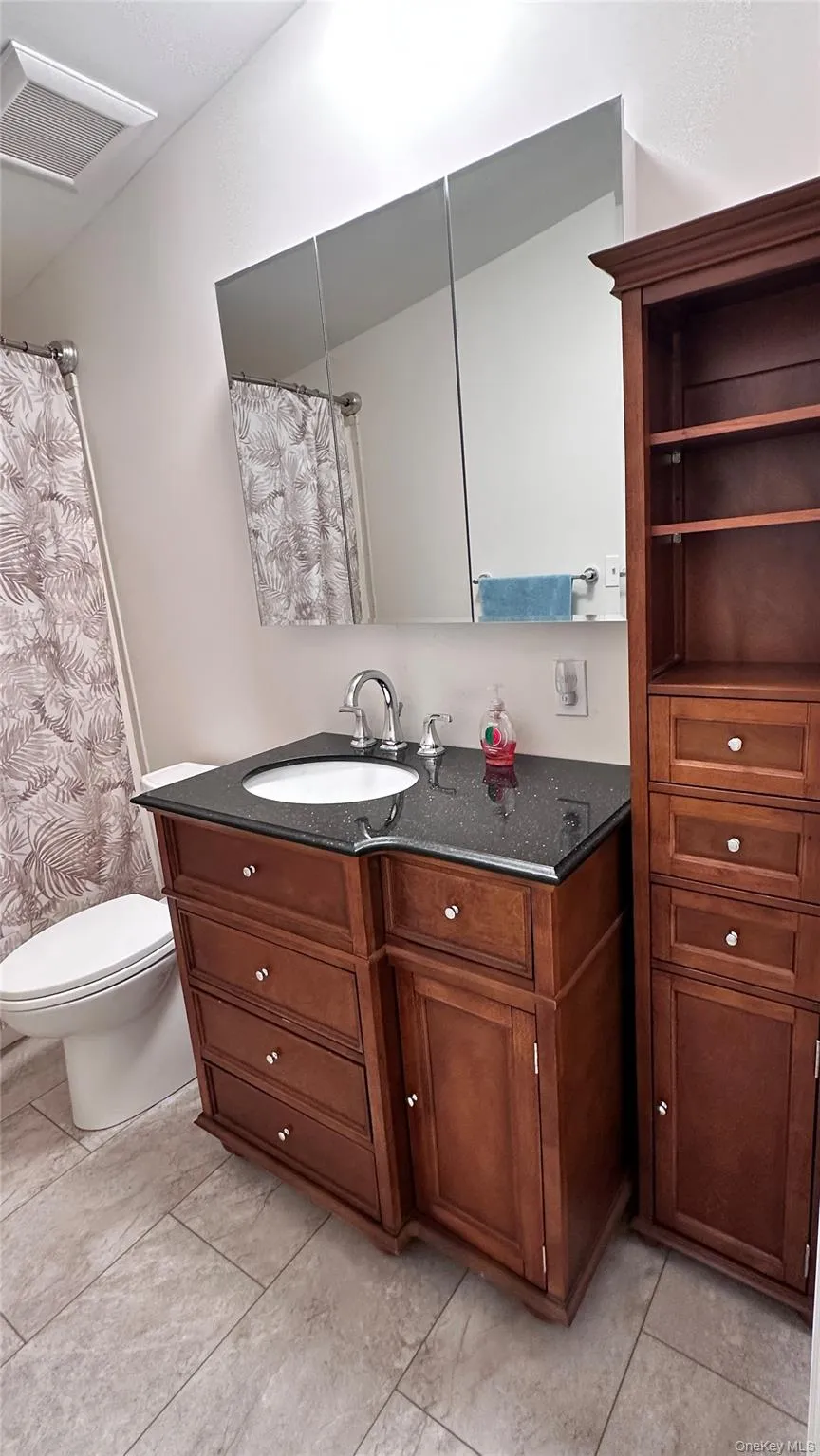 81 Lindholm Road, Fallsburg, NY, 4 Bedrooms Bedrooms, 6 Rooms Rooms,2 BathroomsBathrooms,Residential,For Rent,Lindholm,0,1008393 81 Lindholm Road, Fallsburg, NY, 4 Bedrooms Bedrooms, 6 Rooms Rooms,2 BathroomsBathrooms,Residential,For Rent,Lindholm,0,1008393