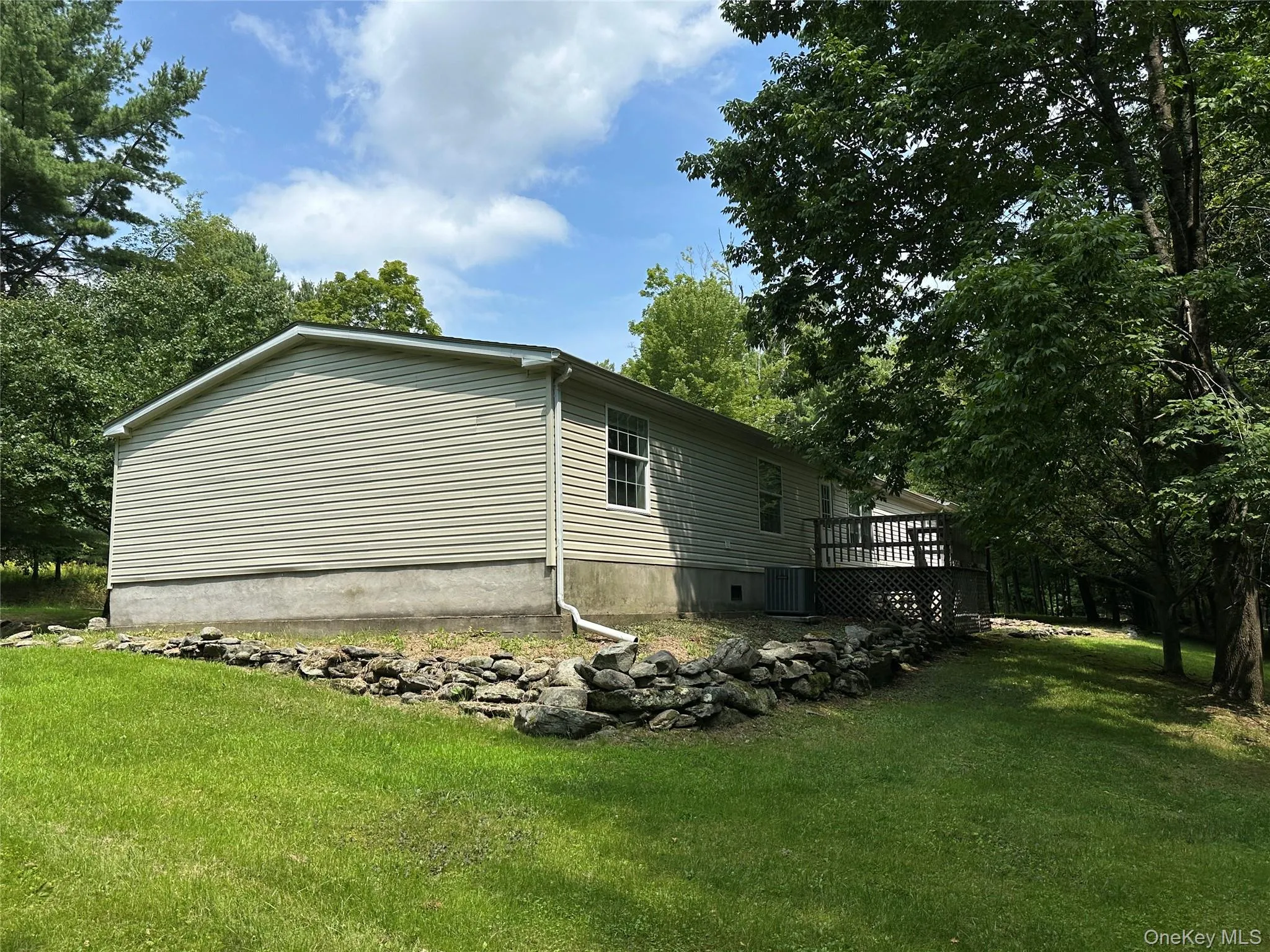81 Lindholm Road, Fallsburg, NY, 4 Bedrooms Bedrooms, 6 Rooms Rooms,2 BathroomsBathrooms,Residential,For Rent,Lindholm,0,1008393 81 Lindholm Road, Fallsburg, NY, 4 Bedrooms Bedrooms, 6 Rooms Rooms,2 BathroomsBathrooms,Residential,For Rent,Lindholm,0,1008393